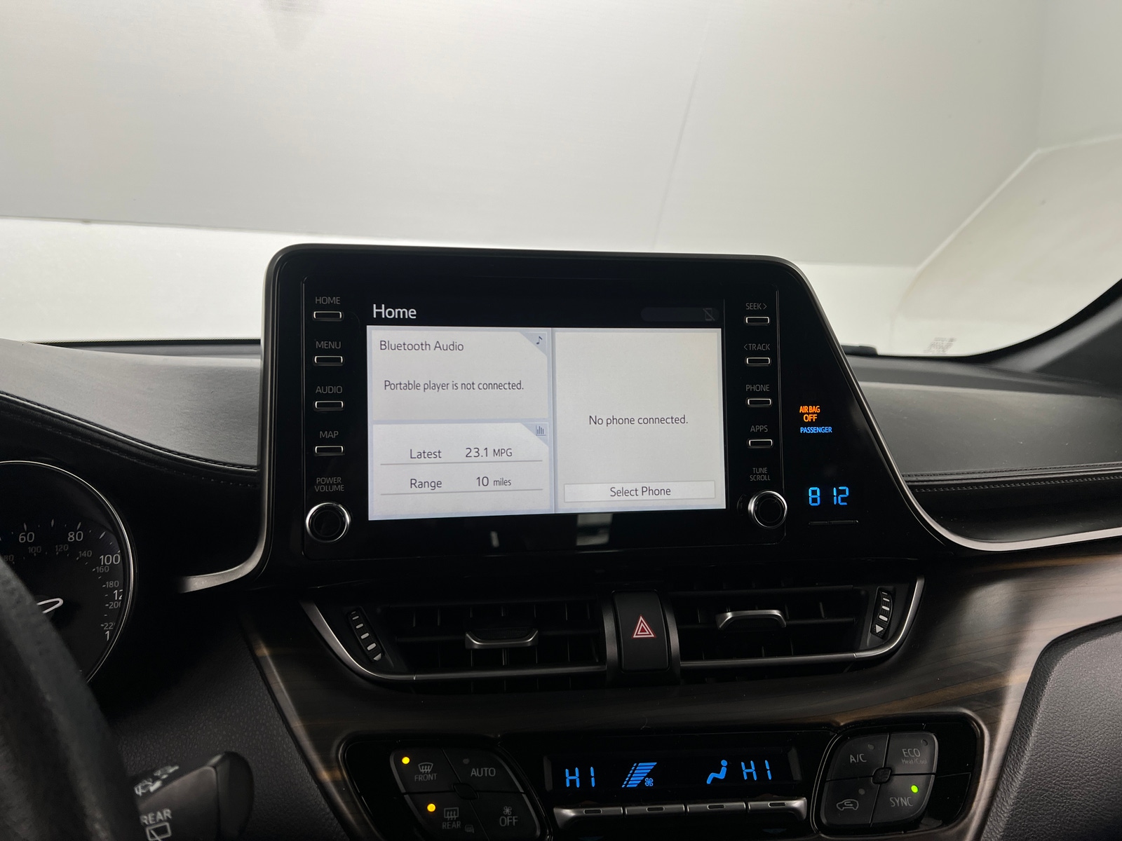 Thumbnail: 2019 Toyota C-HR - 4