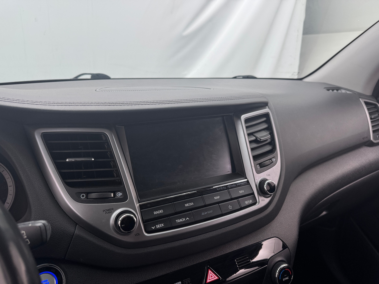 Thumbnail: 2018 Hyundai Tucson - 3