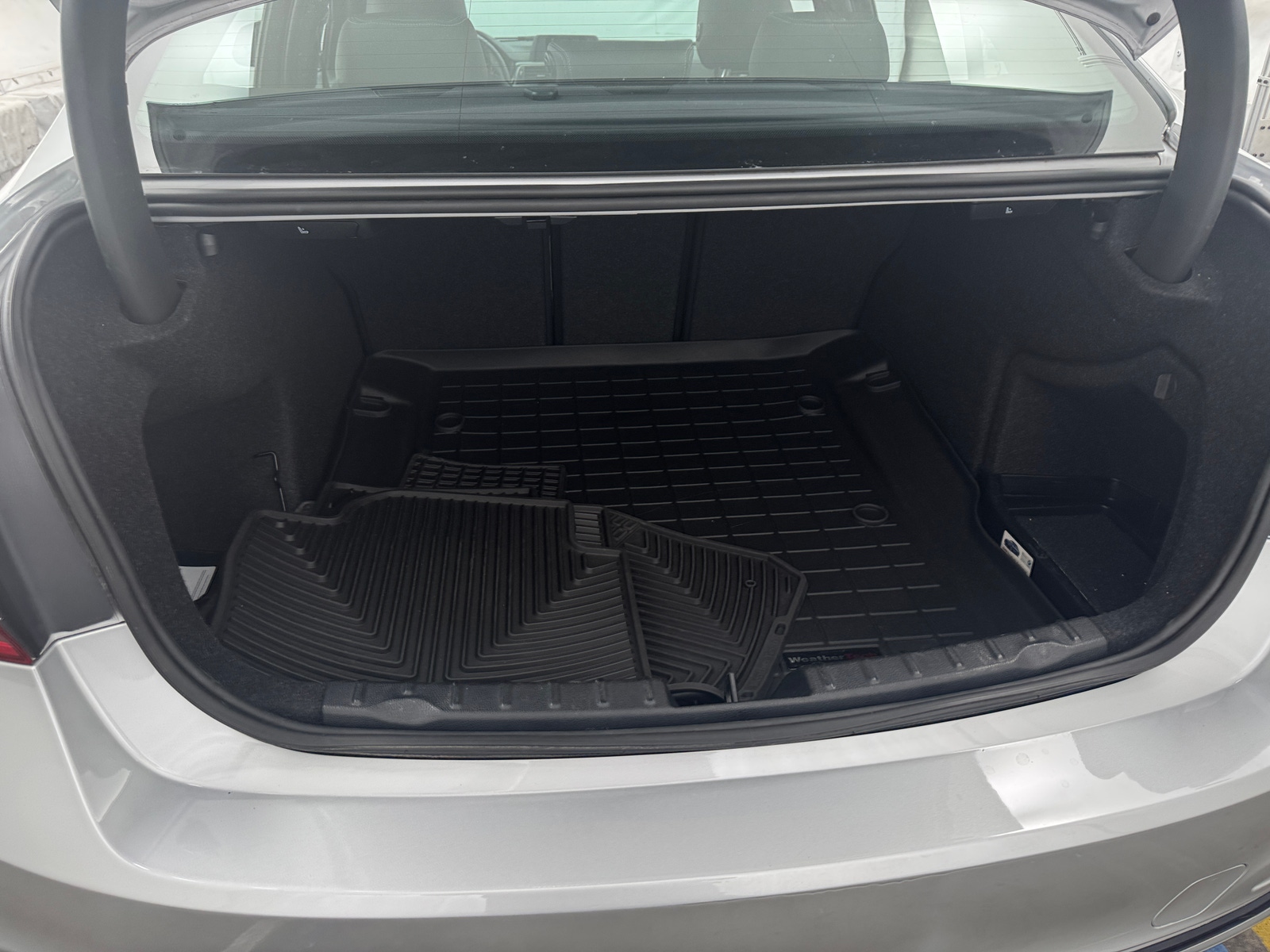 Thumbnail: 2016 BMW 3 Series - 6