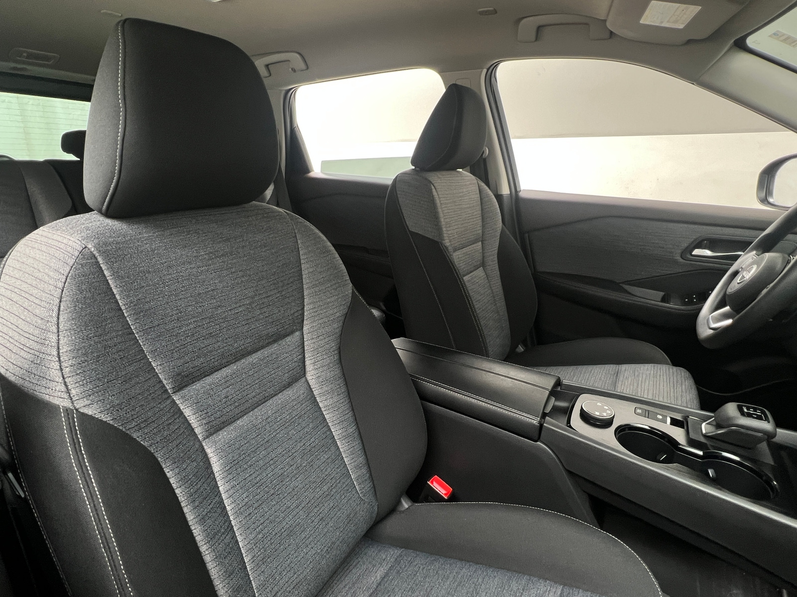 Thumbnail: 2023 Nissan Rogue - 2