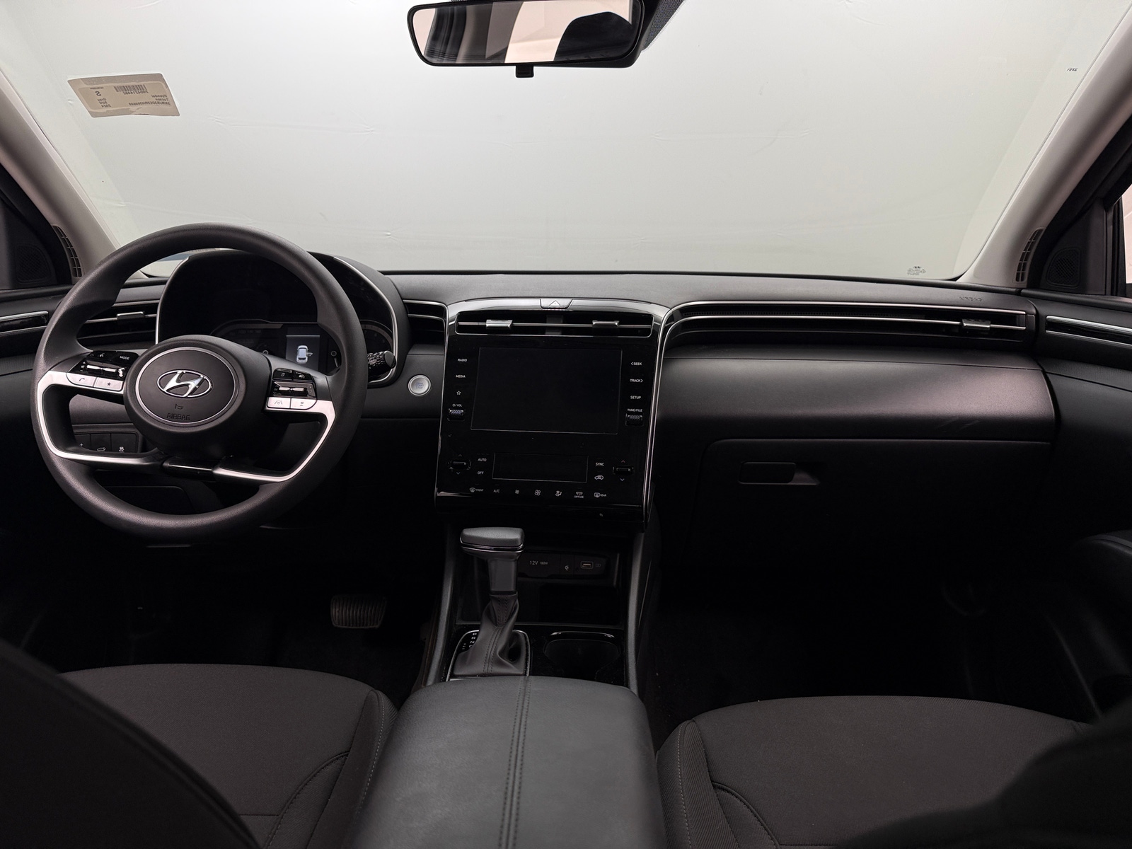 Thumbnail: 2024 Hyundai Tucson - 3