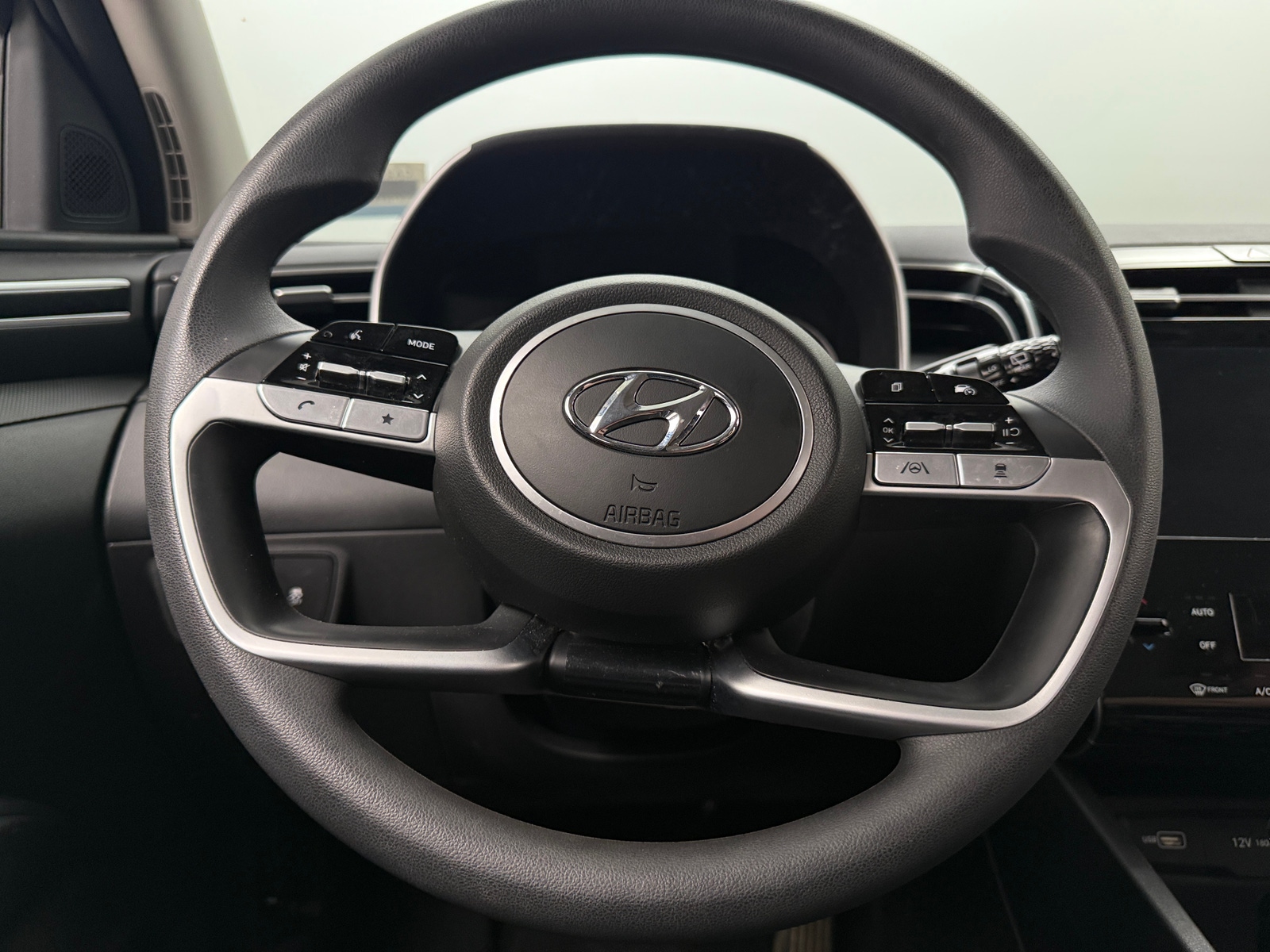 Thumbnail: 2024 Hyundai Tucson - 5