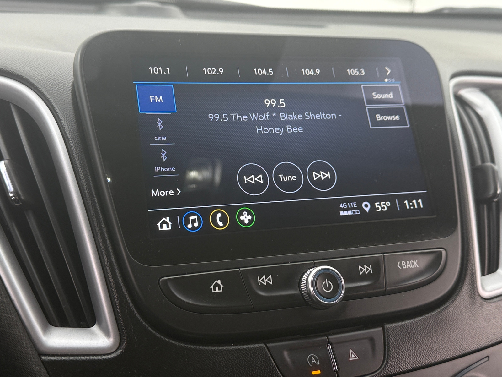 Thumbnail: 2023 Chevrolet Malibu - 4