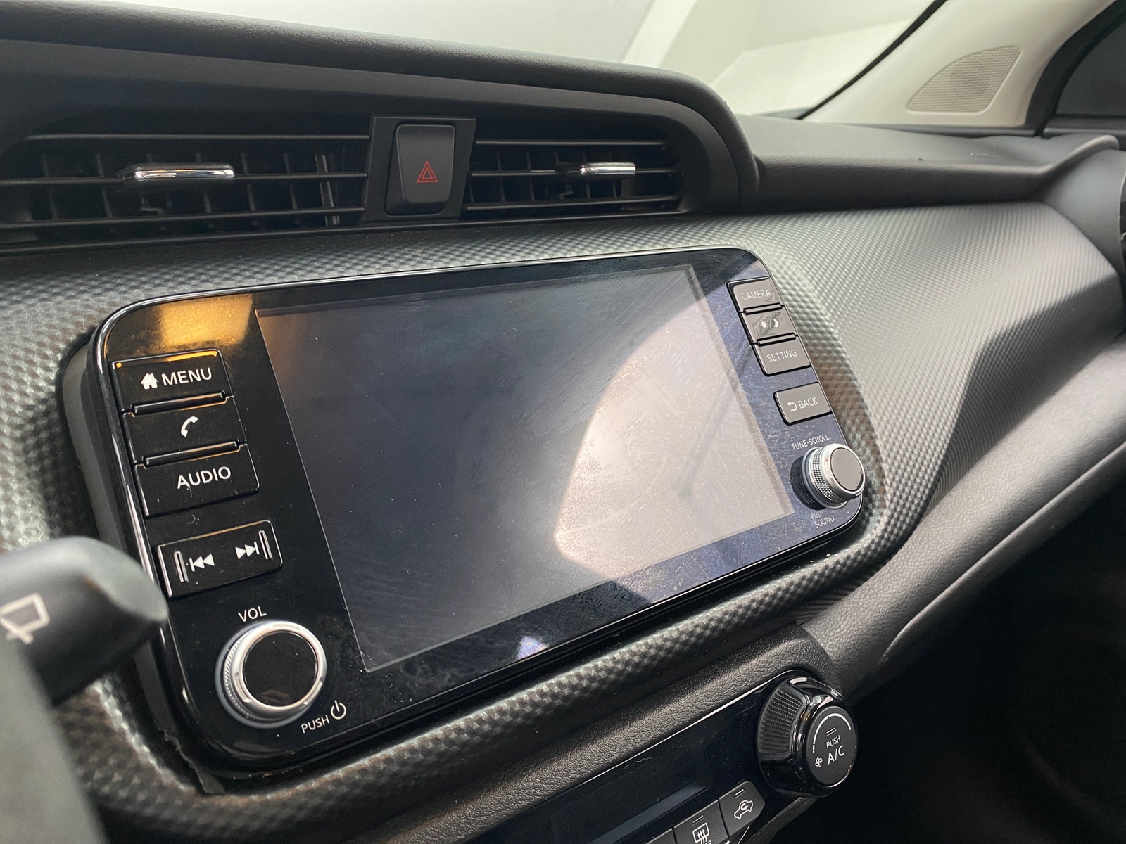 Thumbnail: 2021 Nissan Kicks - 4