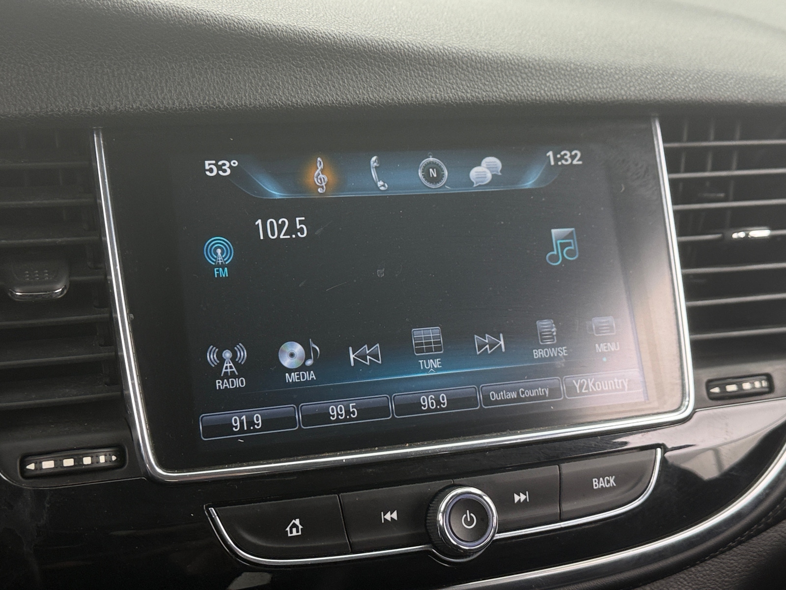 Thumbnail: 2018 Buick Encore - 4