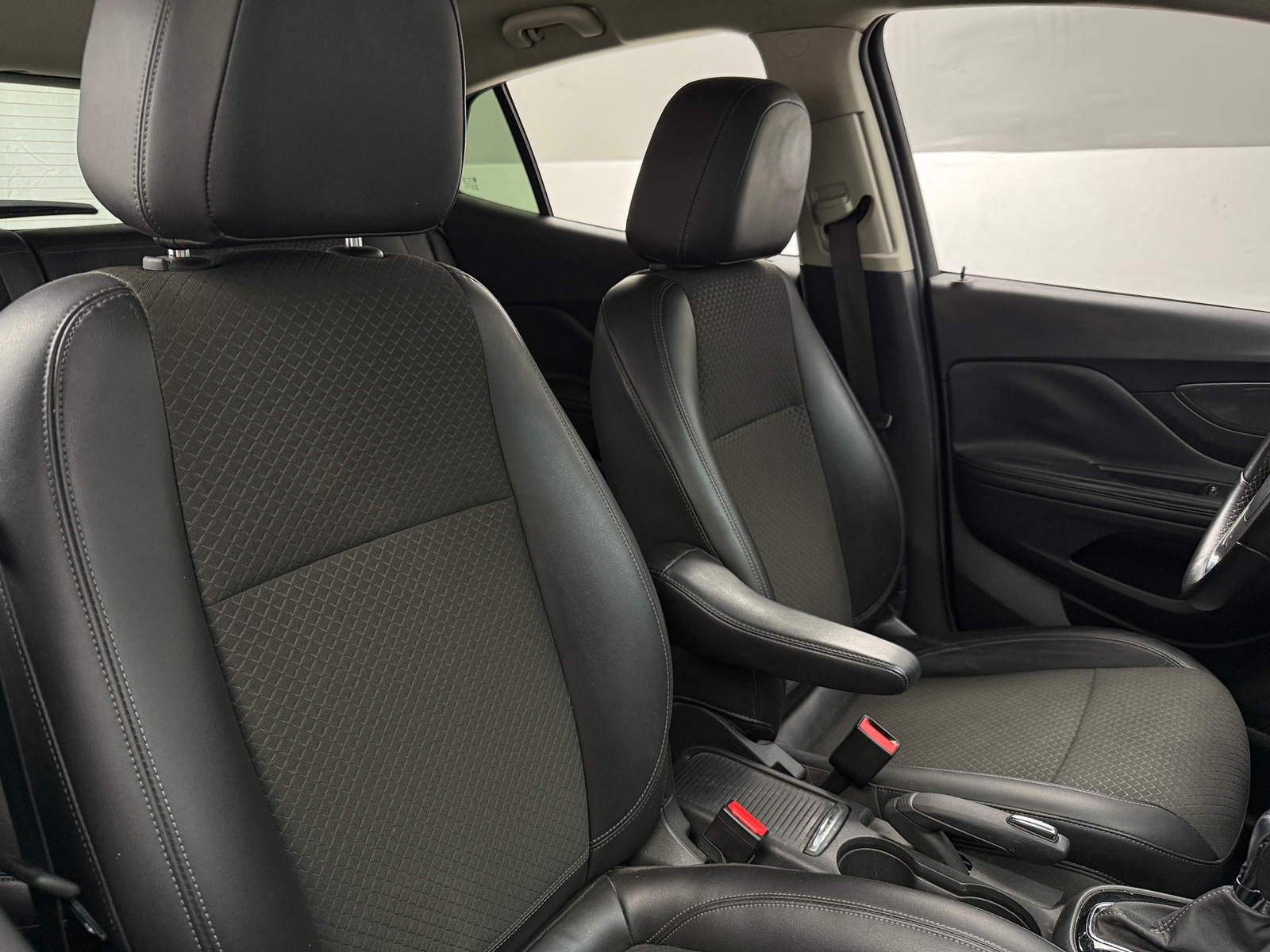 Thumbnail: 2018 Buick Encore - 2