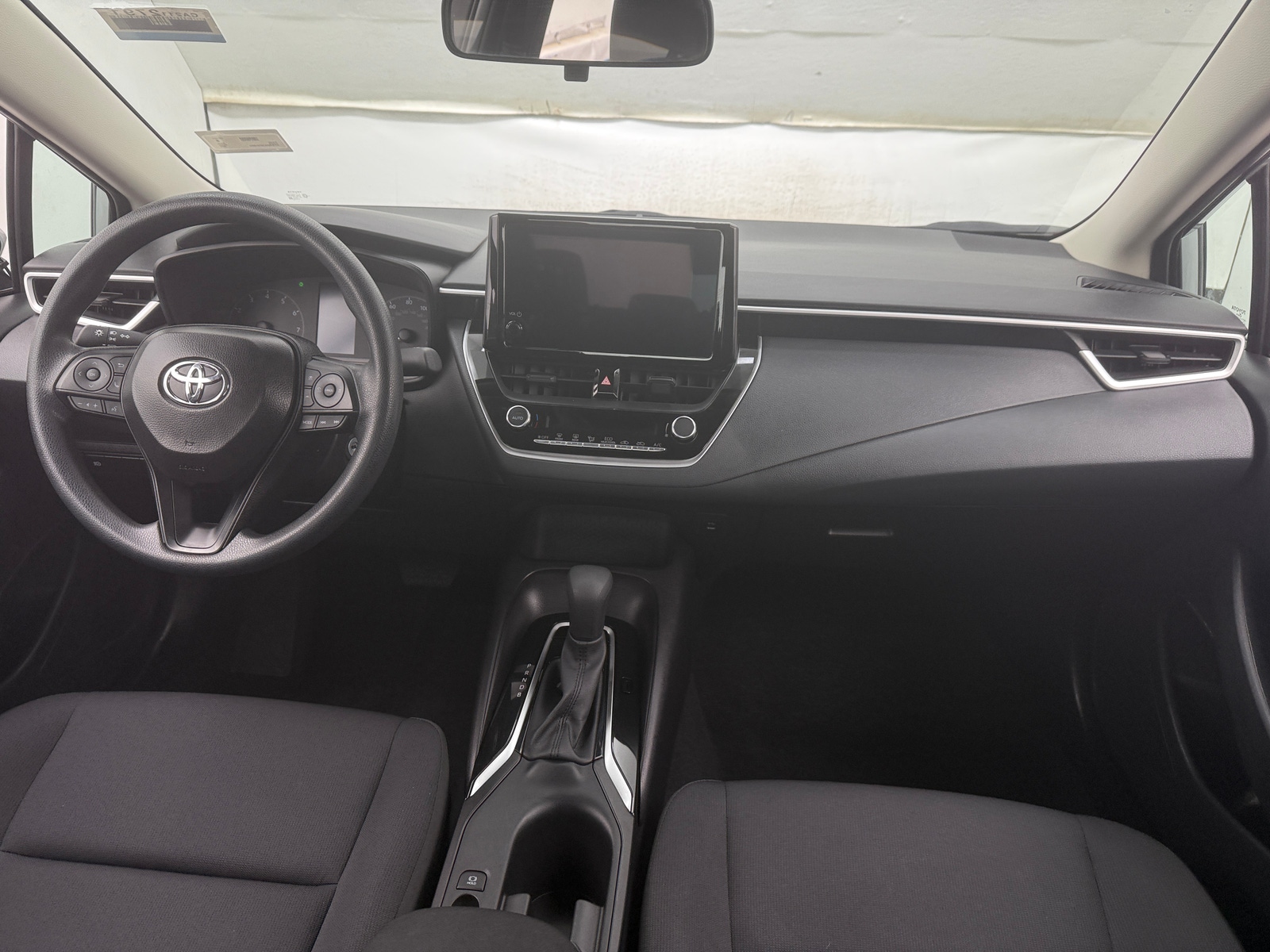 Thumbnail: 2025 Toyota Corolla - 3