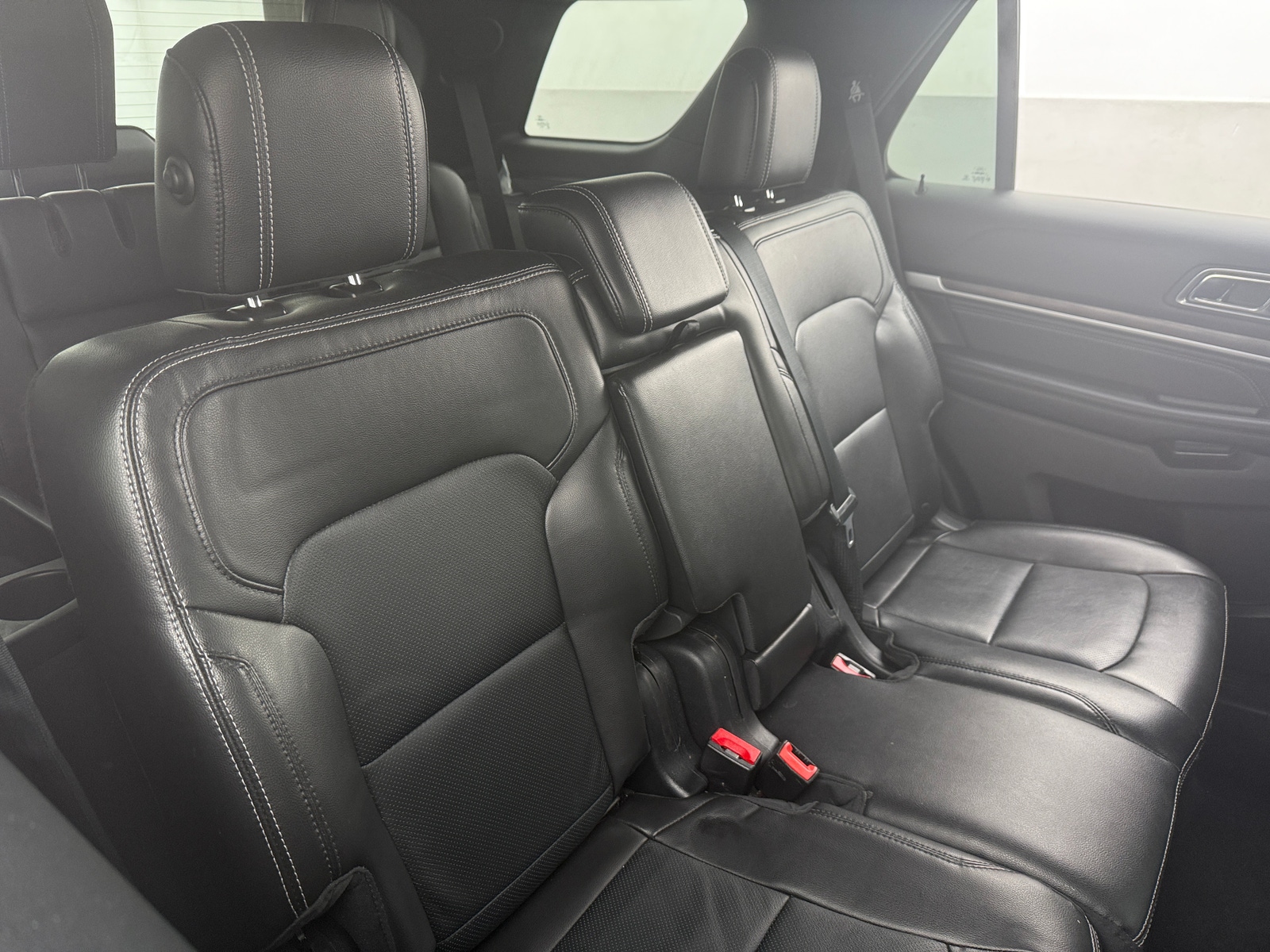 Thumbnail: 2018 Ford Explorer - 5