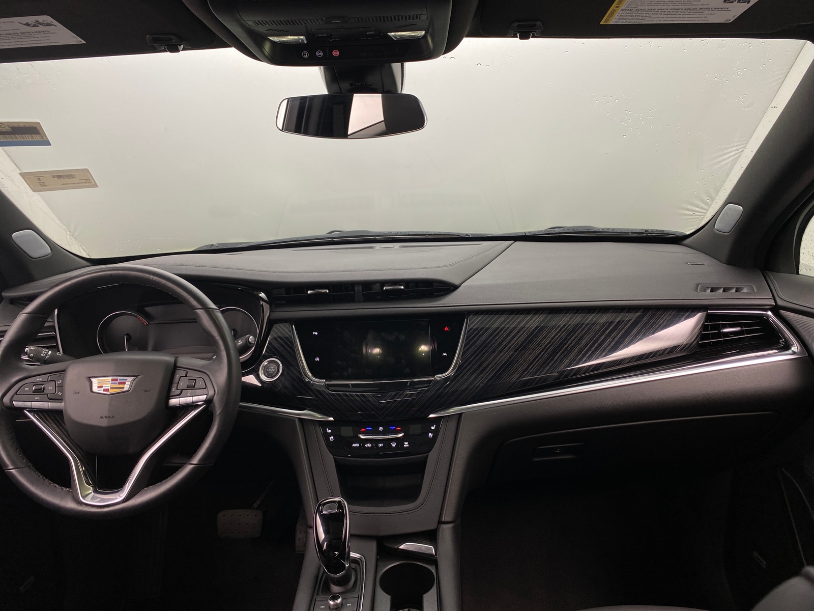 Thumbnail: 2025 Cadillac XT6 - 2