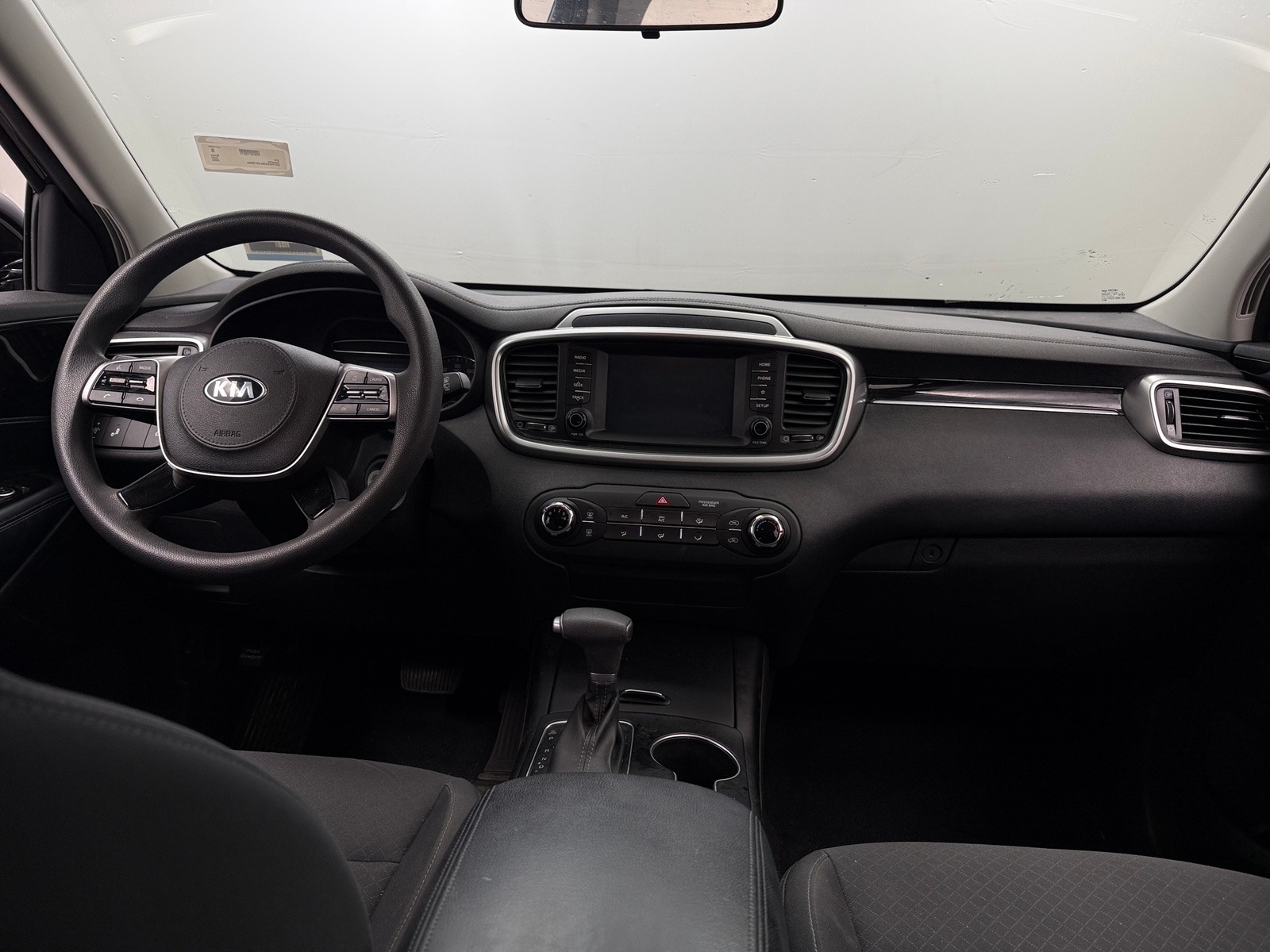 Thumbnail: 2020 Kia Sorento - 3