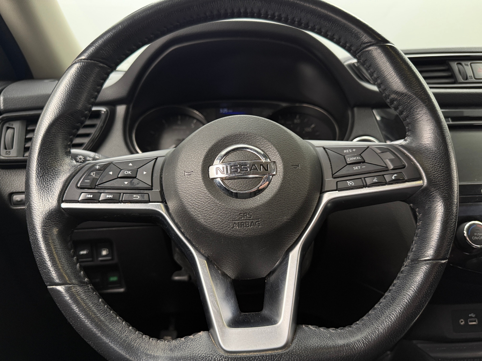 Thumbnail: 2019 Nissan Rogue - 5