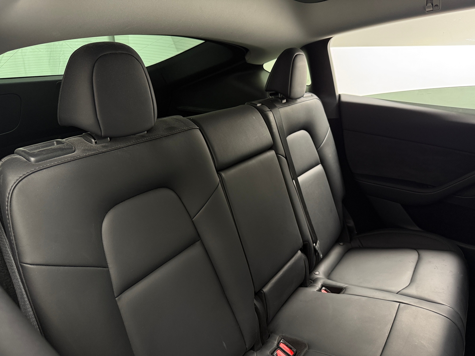 Thumbnail: 2023 Tesla Model Y - 4