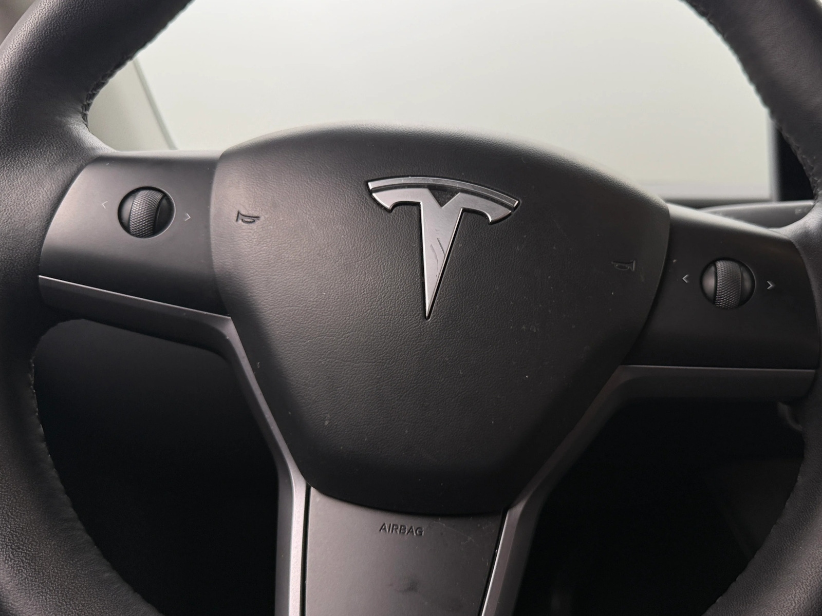 Thumbnail: 2023 Tesla Model Y - 3