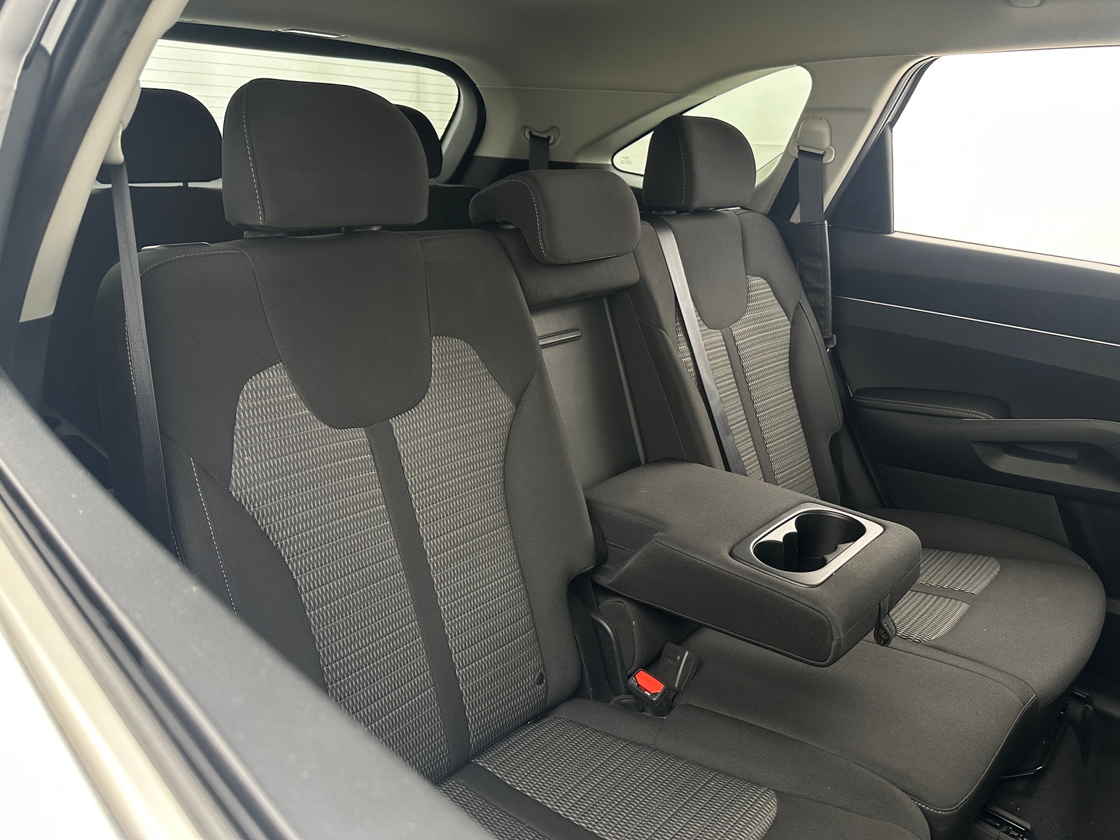 Thumbnail: 2023 Kia Sorento - 6