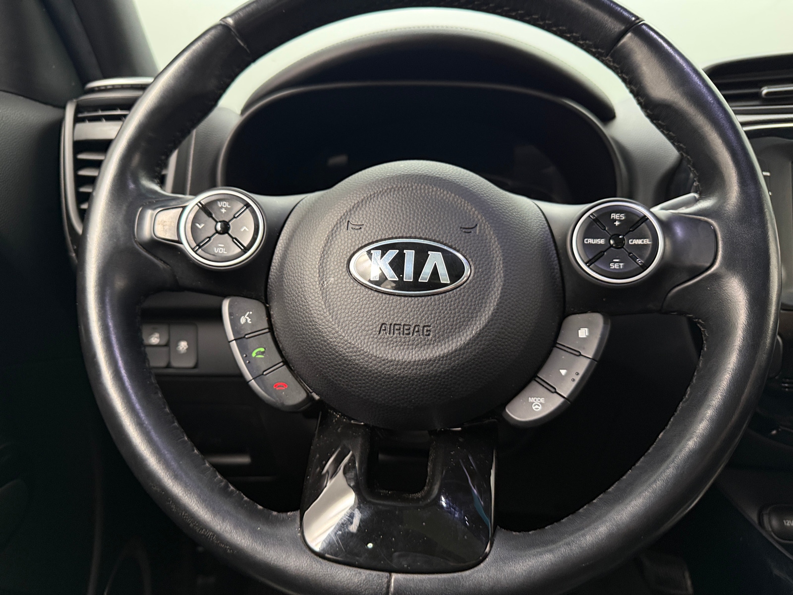 Thumbnail: 2015 Kia Soul - 4