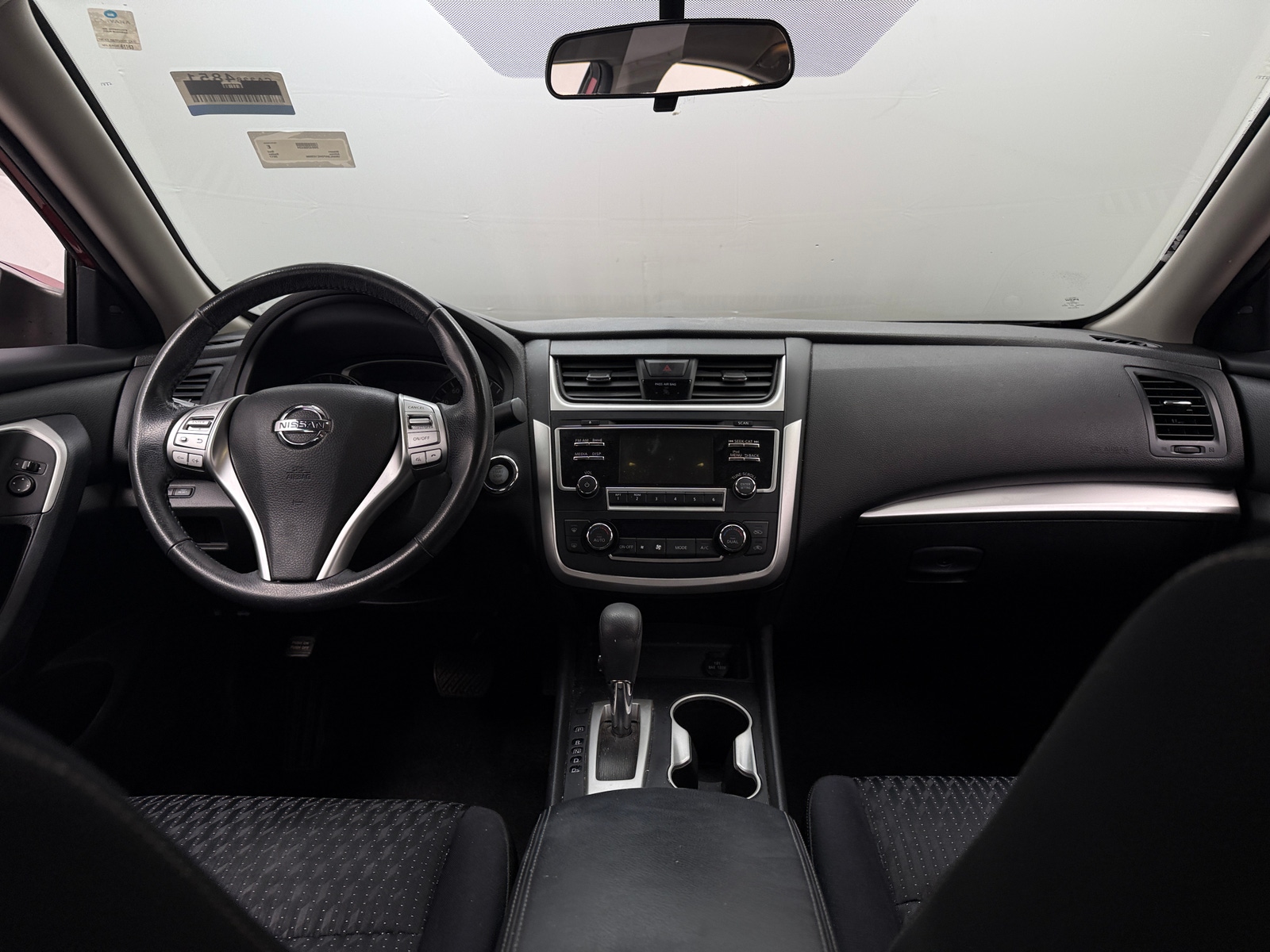 Thumbnail: 2017 Nissan Altima - 3