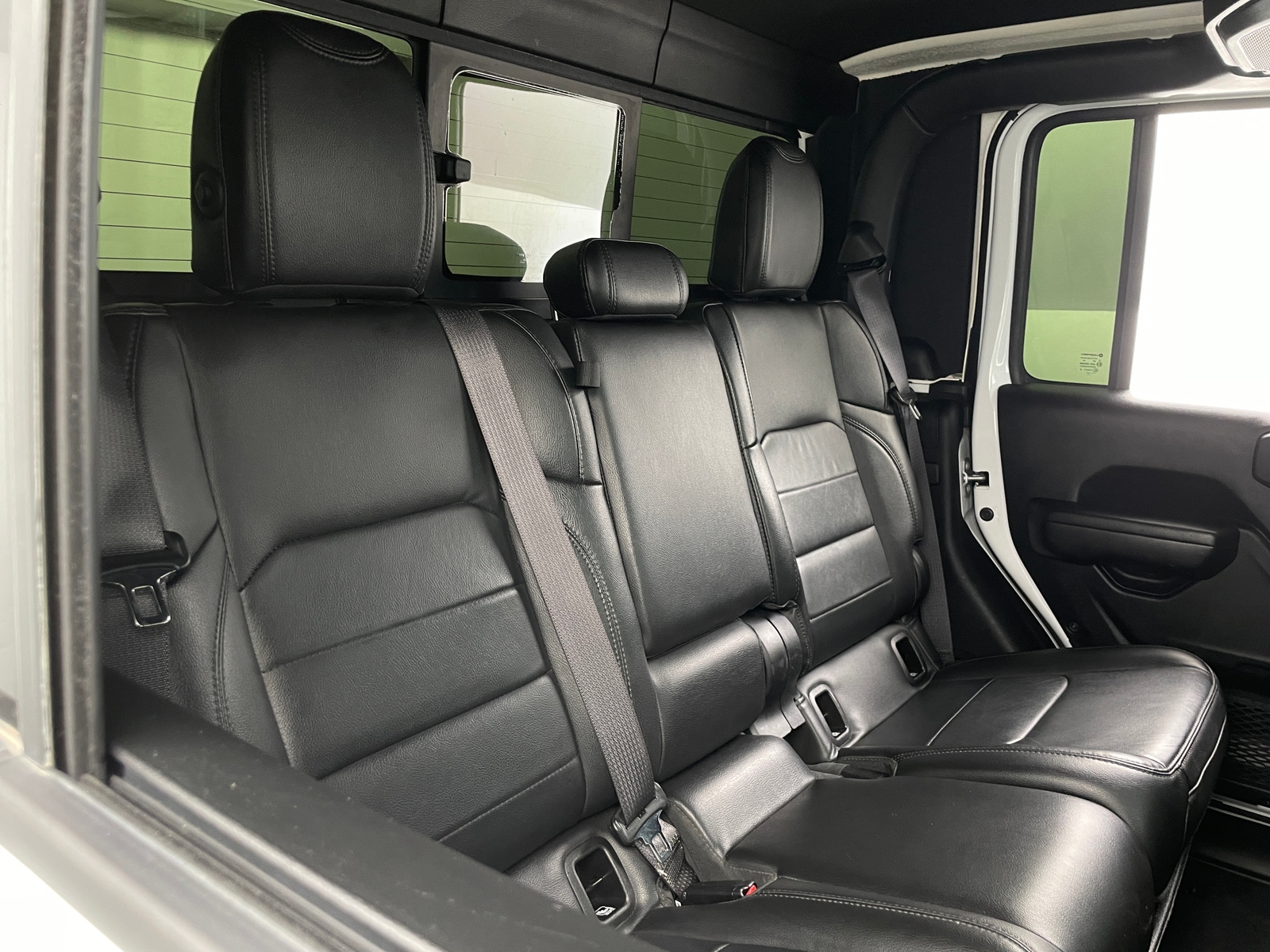 Thumbnail: 2021 Jeep Gladiator - 5