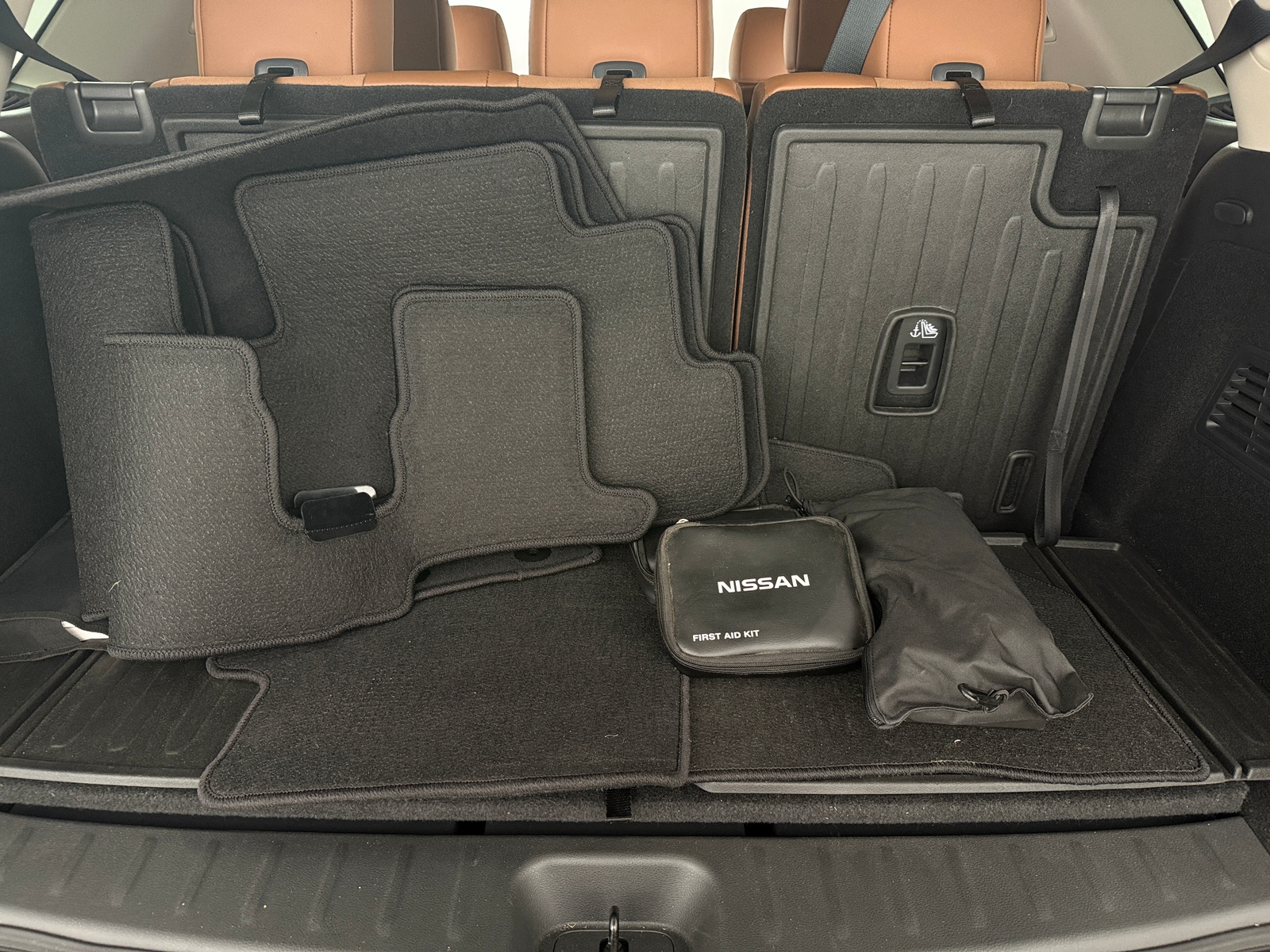 Thumbnail: 2025 Nissan Pathfinder - 6