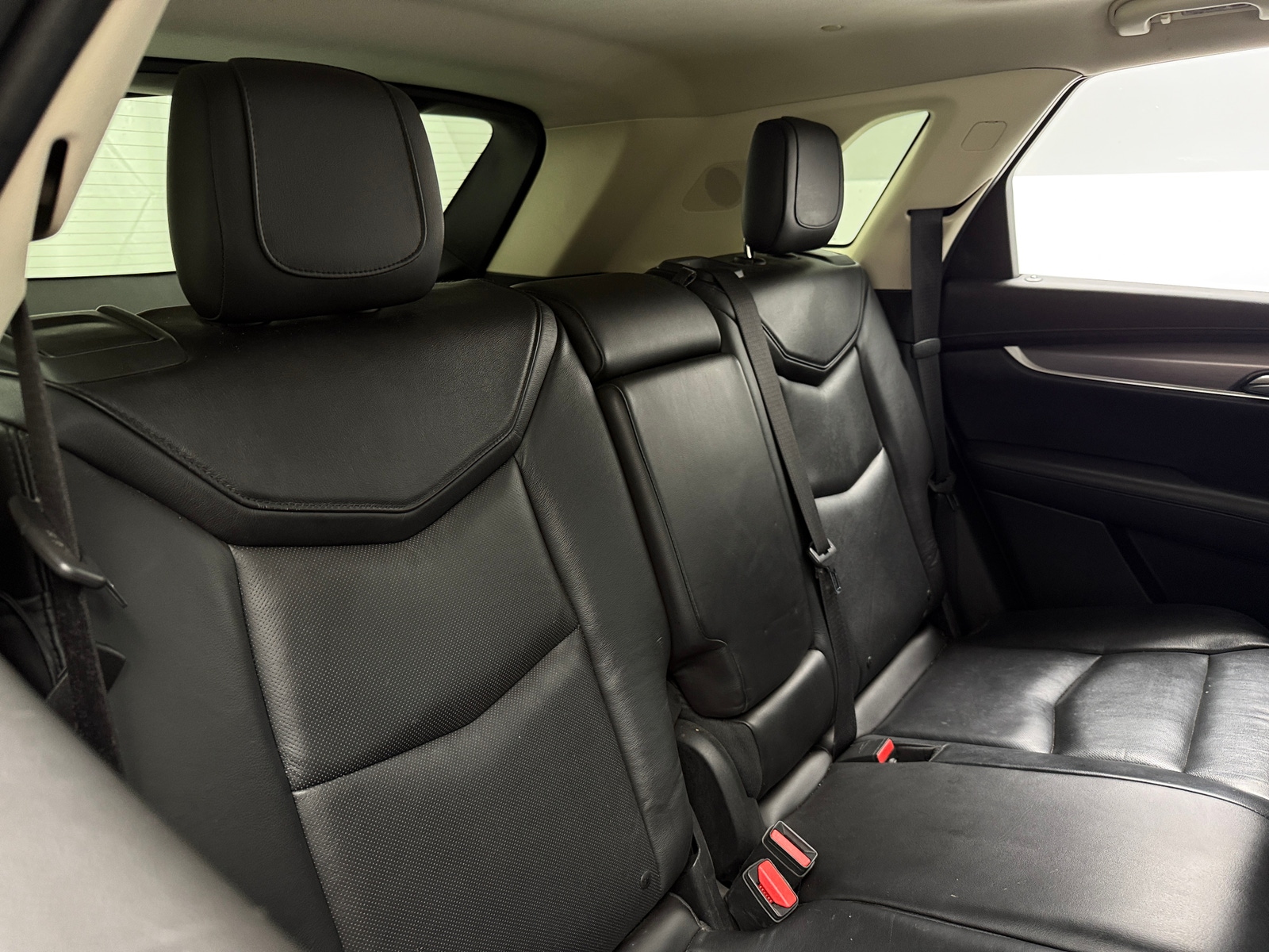 Thumbnail: 2017 Cadillac XT5 - 5