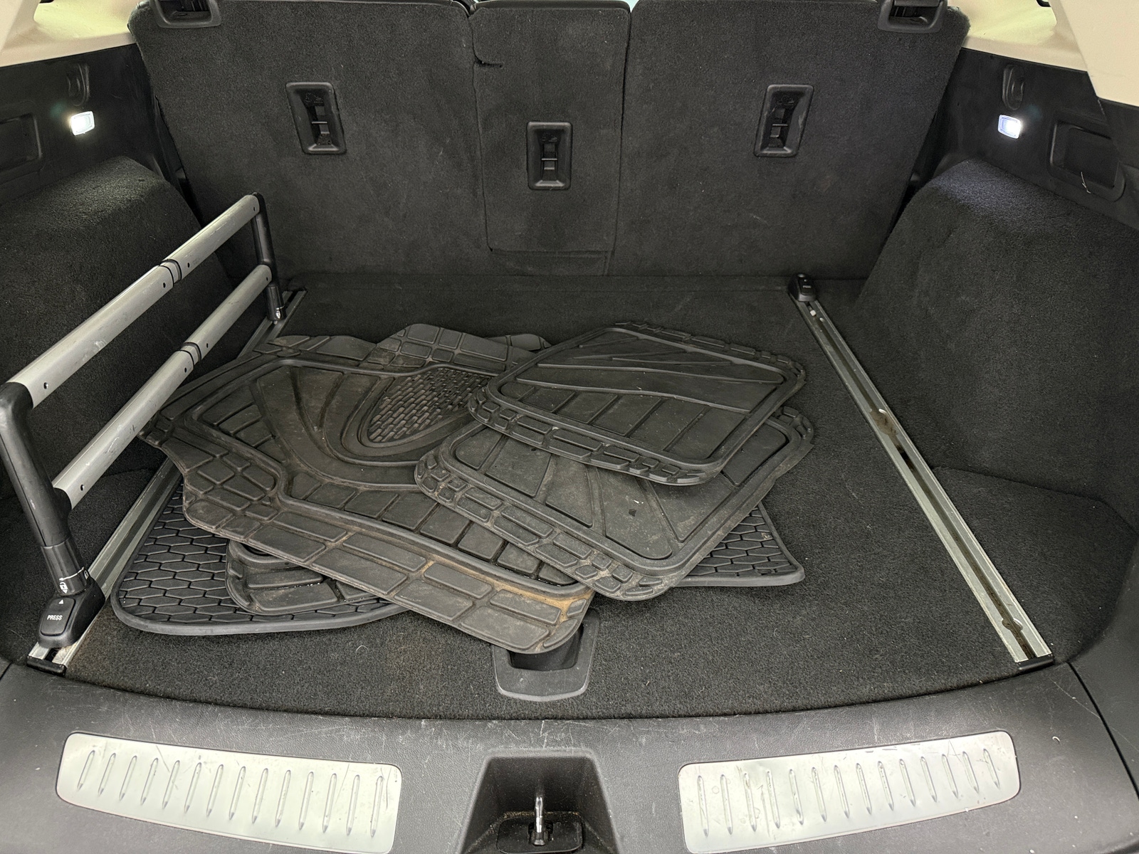 Thumbnail: 2017 Cadillac XT5 - 6