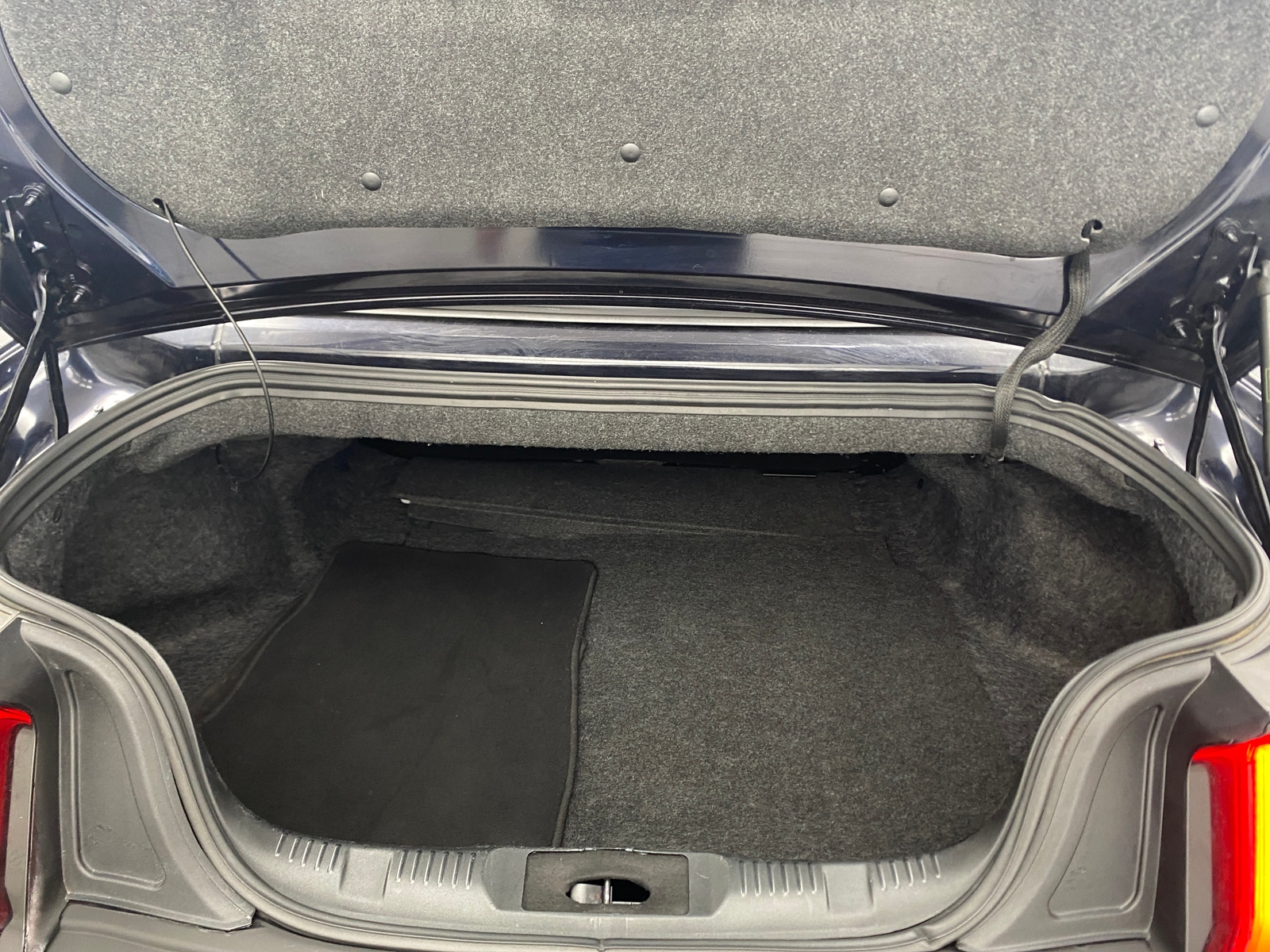 Thumbnail: 2021 Ford Mustang - 7