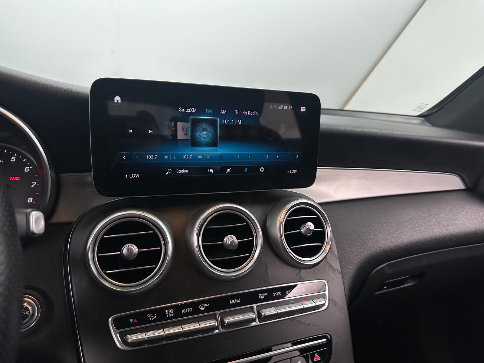 Thumbnail: 2021 Mercedes-Benz GLC - 3