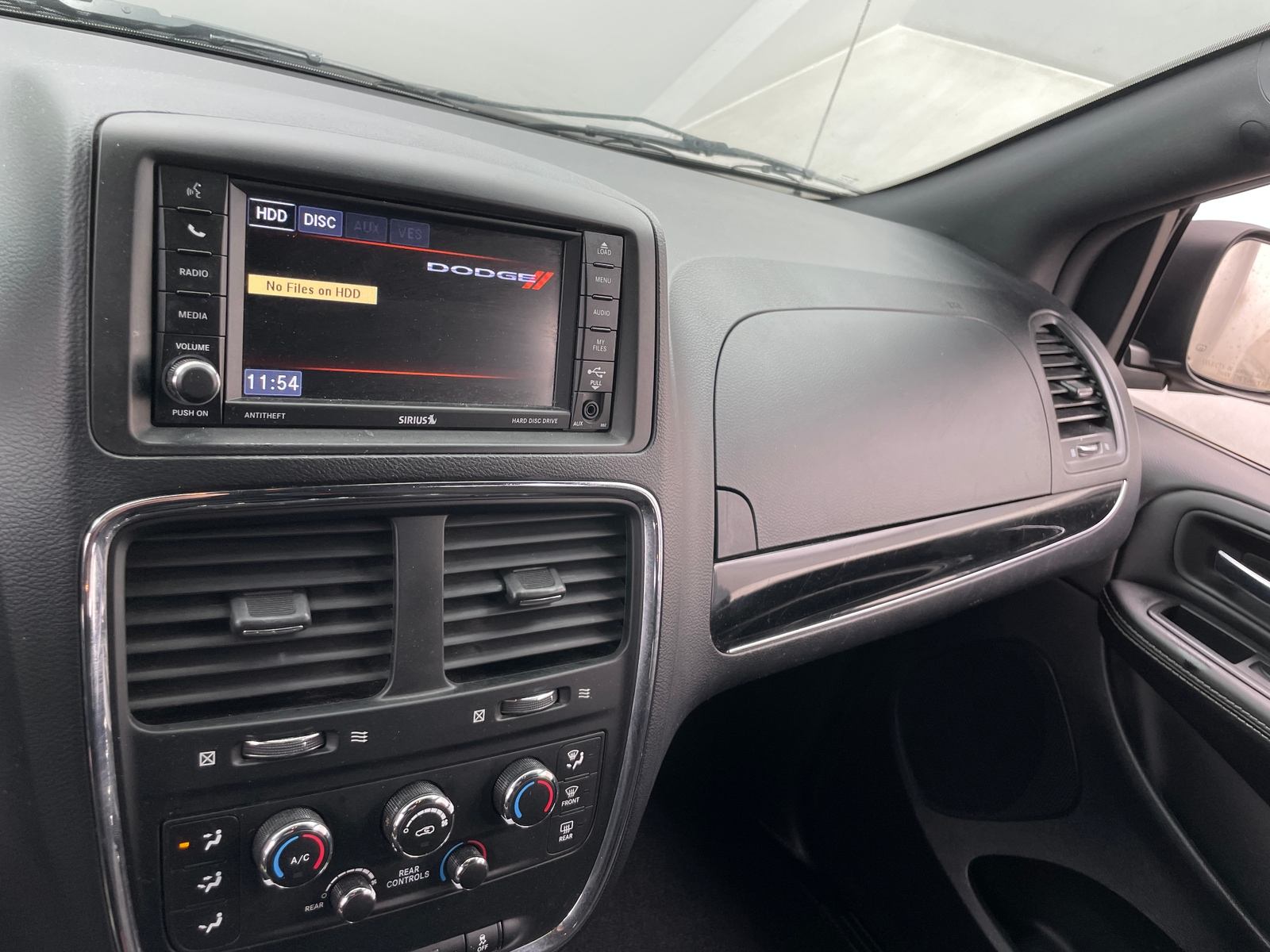 Thumbnail: 2018 Dodge Grand Caravan - 4