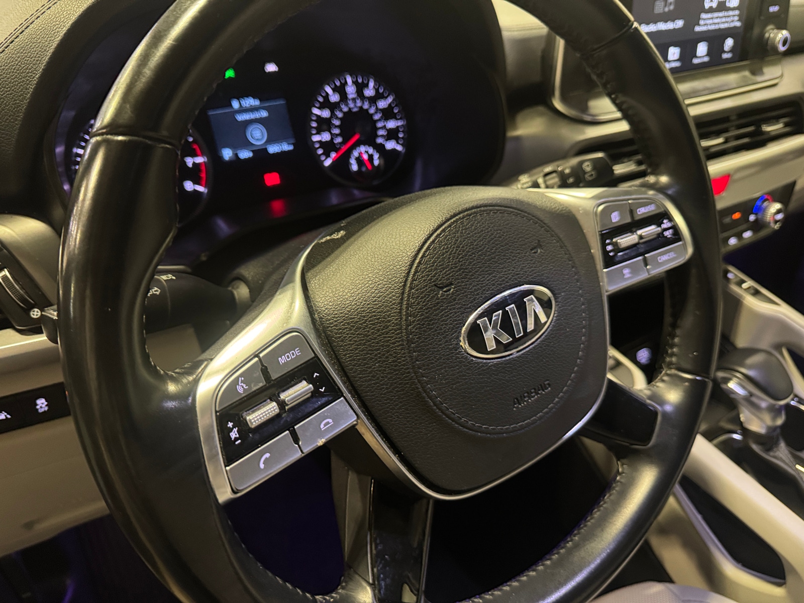 Thumbnail: 2021 Kia Telluride - 4