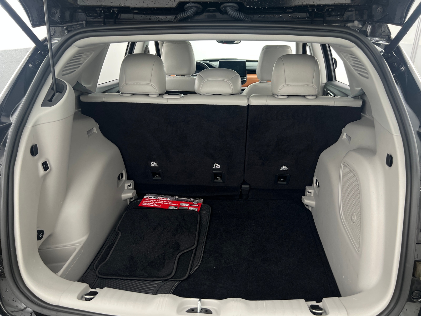 Thumbnail: 2022 Jeep Compass - 6