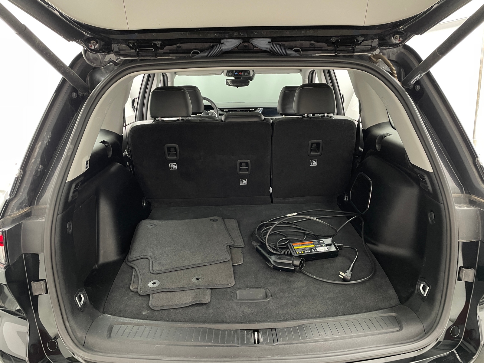 Thumbnail: 2022 Jeep Grand Cherokee - 6