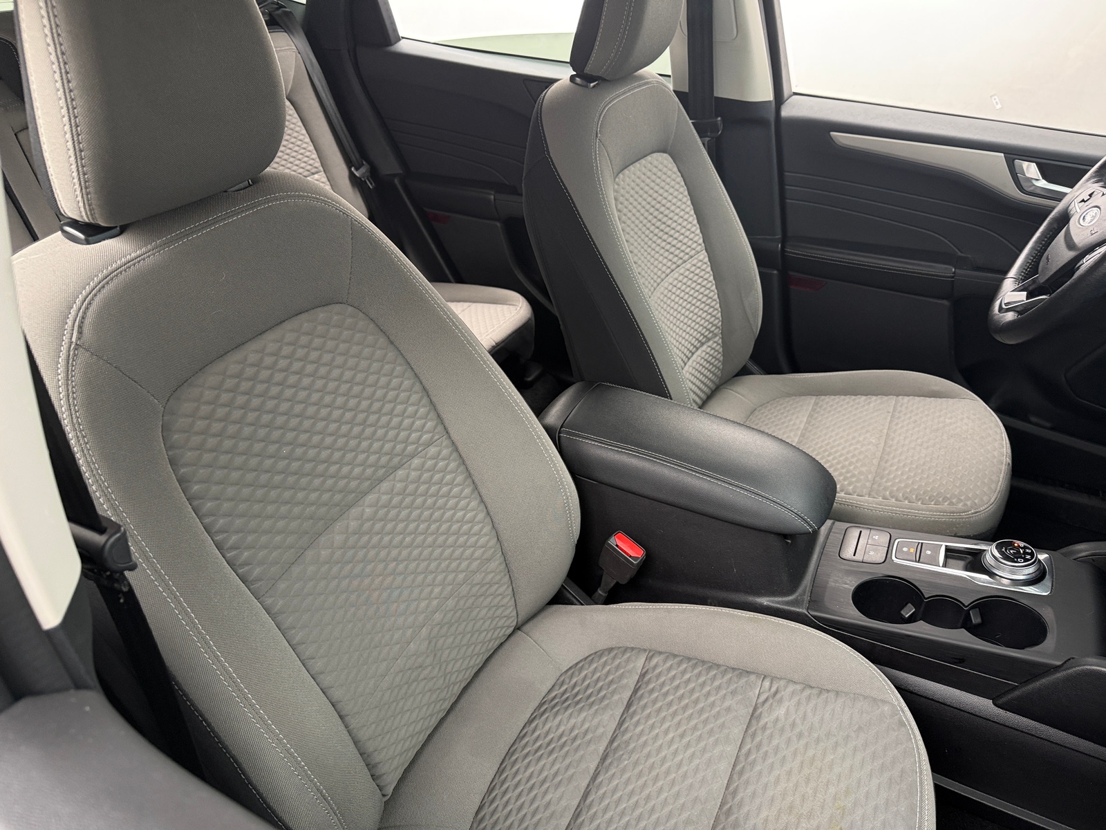 Thumbnail: 2021 Ford Escape - 2