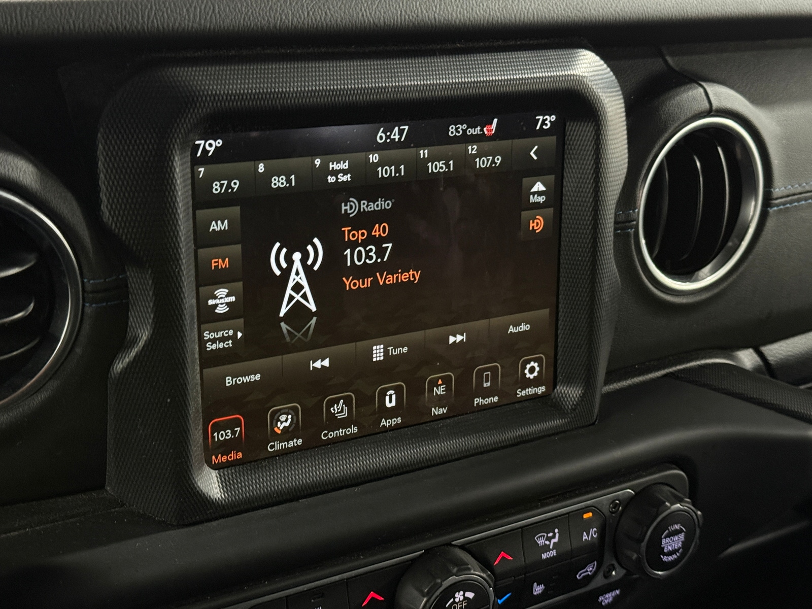 Thumbnail: 2021 Jeep Wrangler - 4