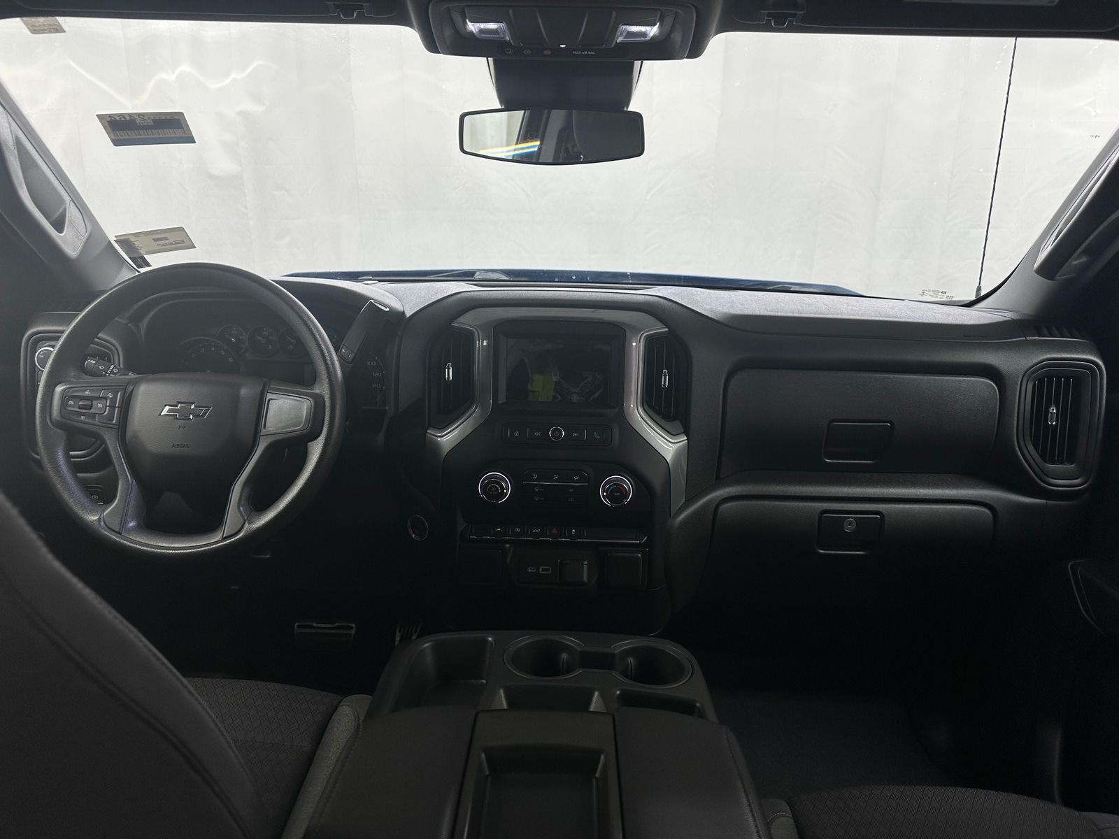 Thumbnail: 2023 Chevrolet Silverado 1500 - 3