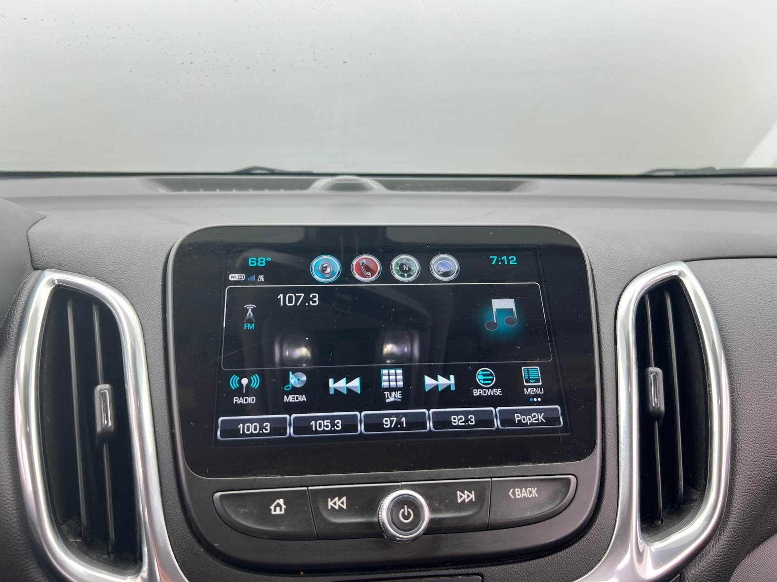 Thumbnail: 2018 Chevrolet Equinox - 4