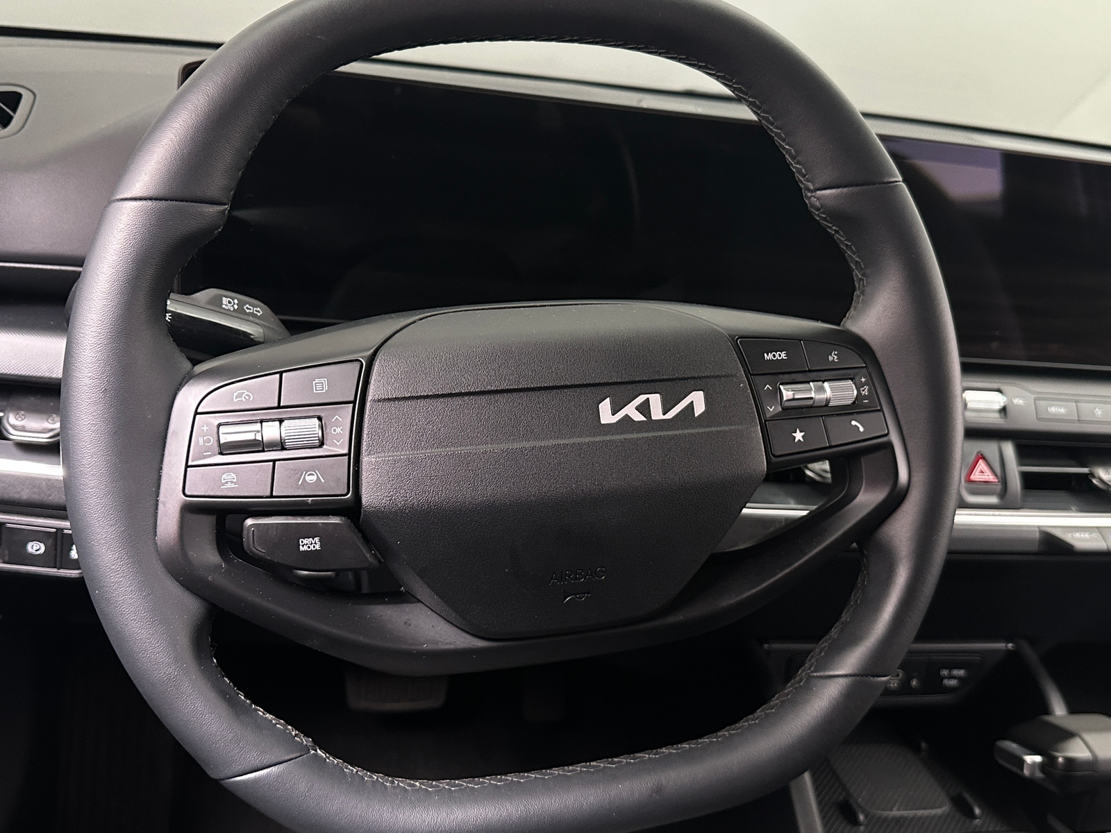 Thumbnail: 2025 Kia K4 - 5