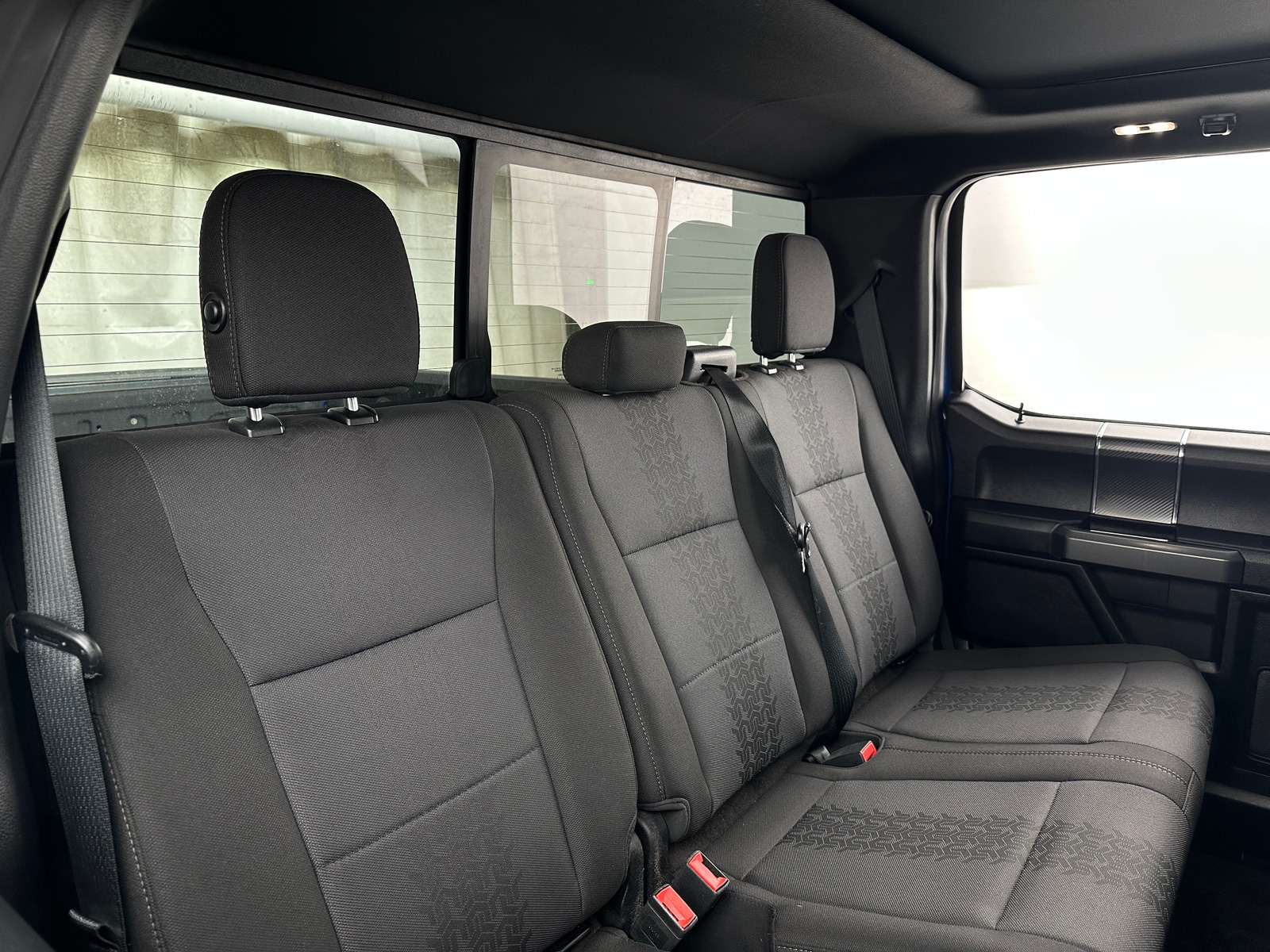 Thumbnail: 2018 Ford Econoline - 6