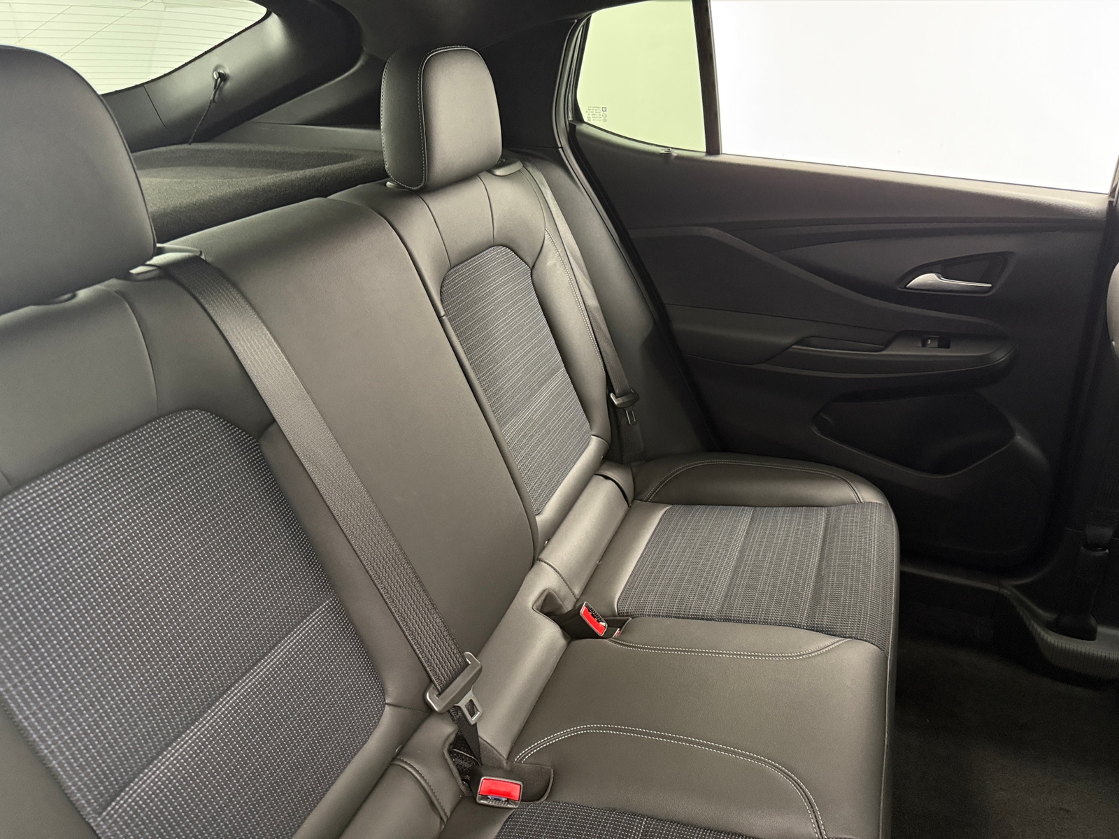 Thumbnail: 2024 Buick Envista - 6