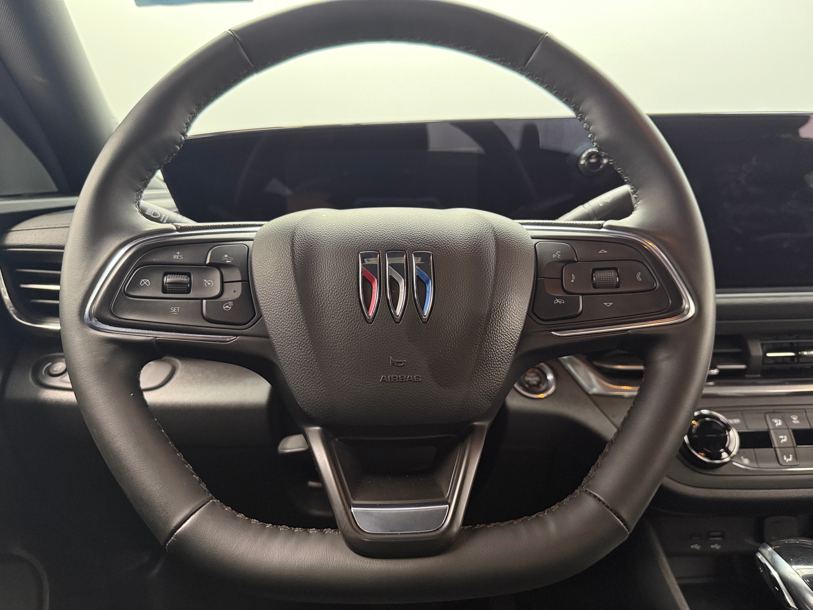 Thumbnail: 2024 Buick Envista - 5