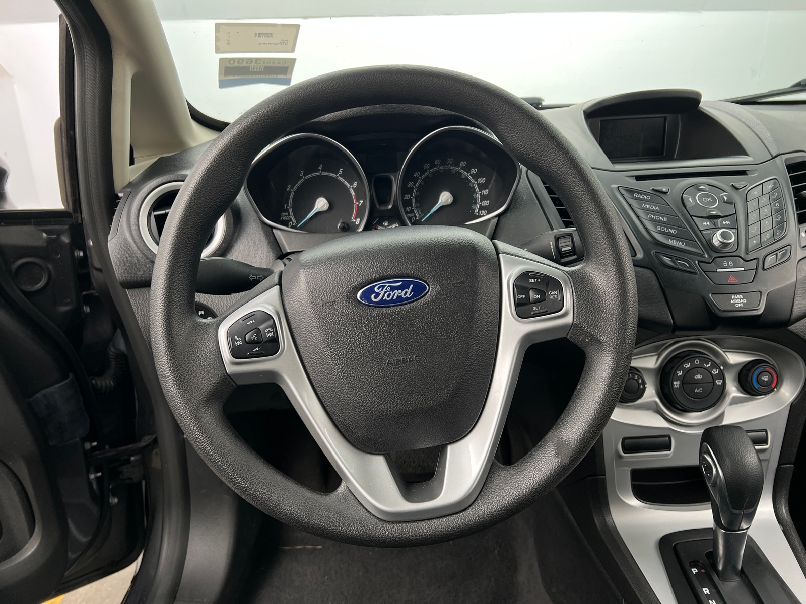 Thumbnail: 2018 Ford Fiesta - 5