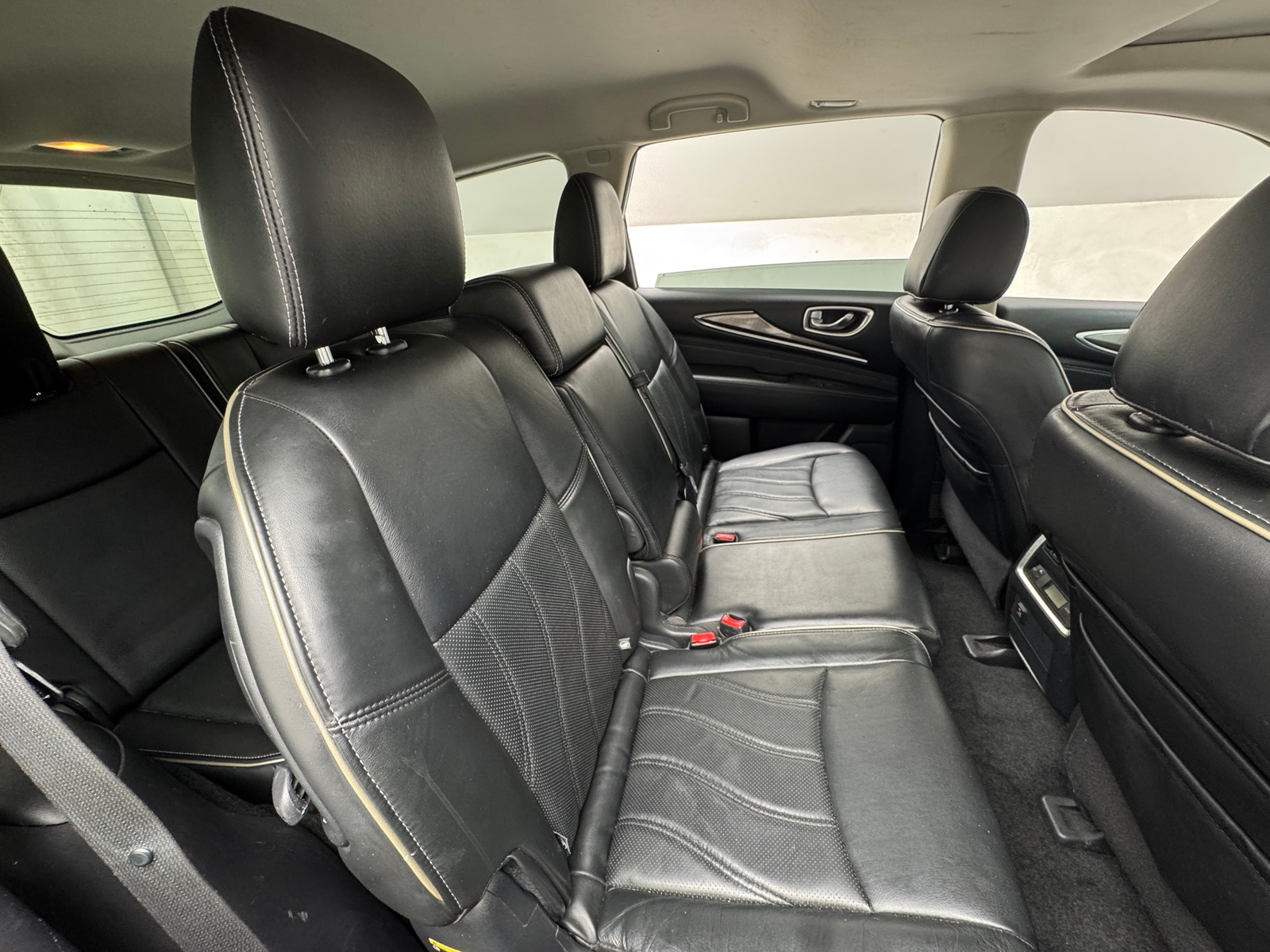 Thumbnail: 2017 INFINITI QX60 - 5