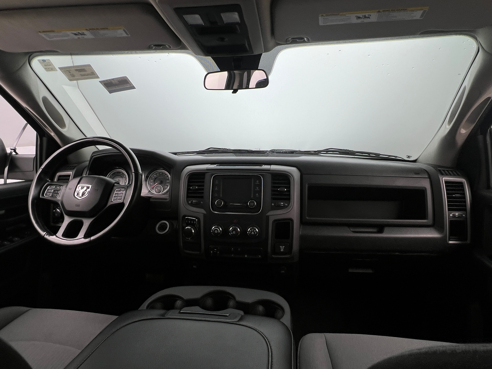 Thumbnail: 2021 RAM 1500 Classic - 3