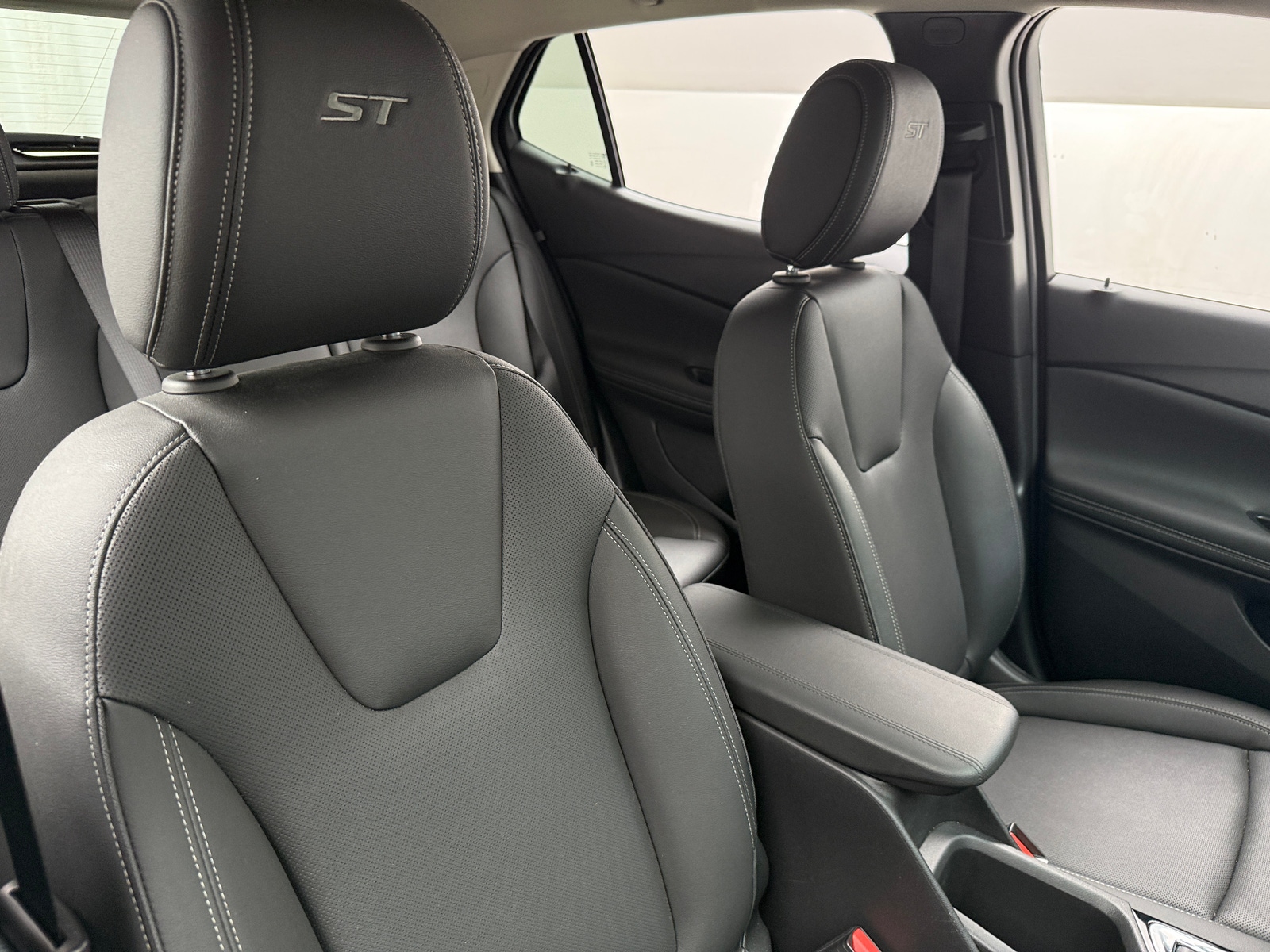 Thumbnail: 2024 Buick Encore GX - 2