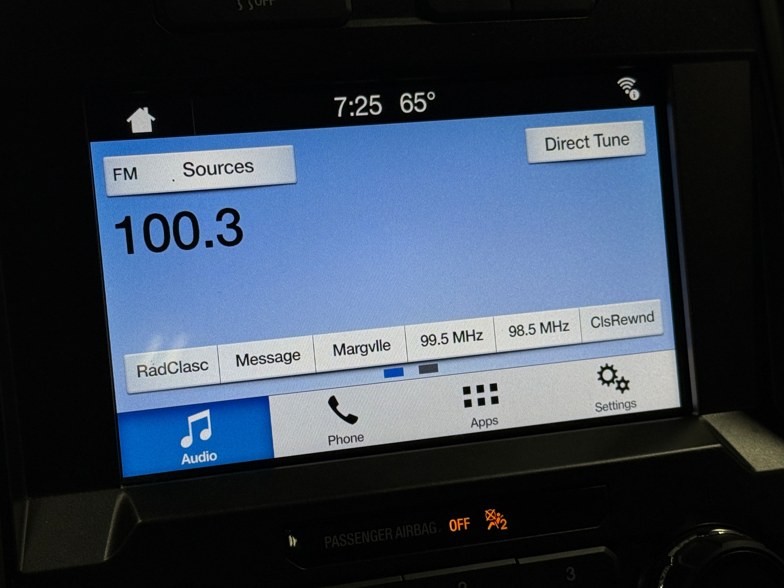 Thumbnail: 2019 Ford Econoline - 4