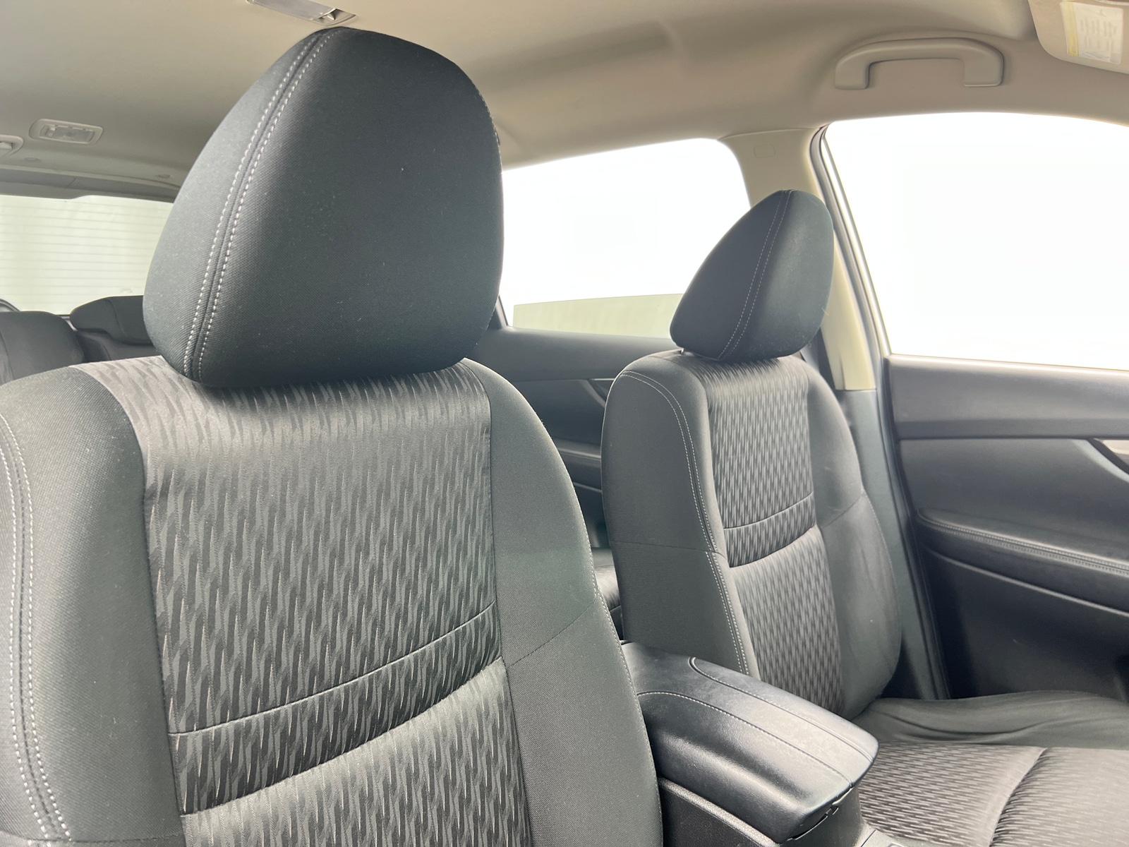 Thumbnail: 2019 Nissan Rogue - 2