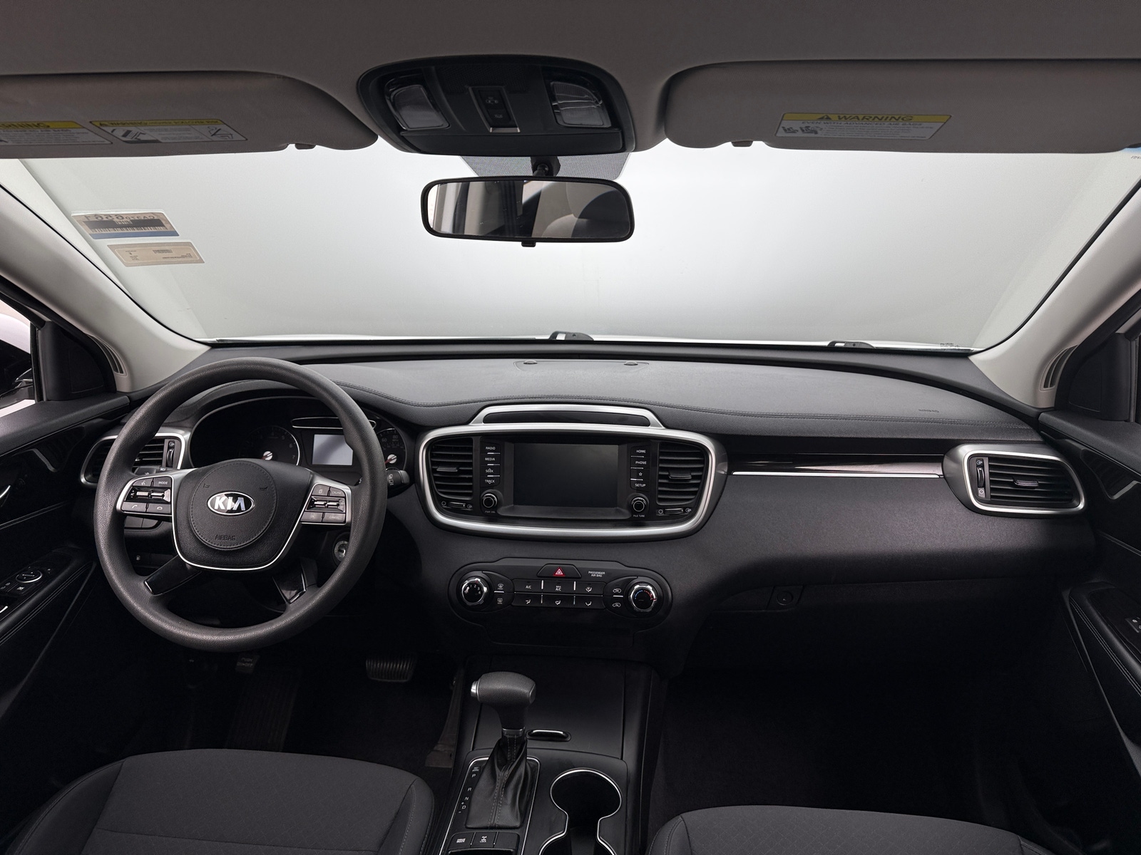 Thumbnail: 2019 Kia Sorento - 3