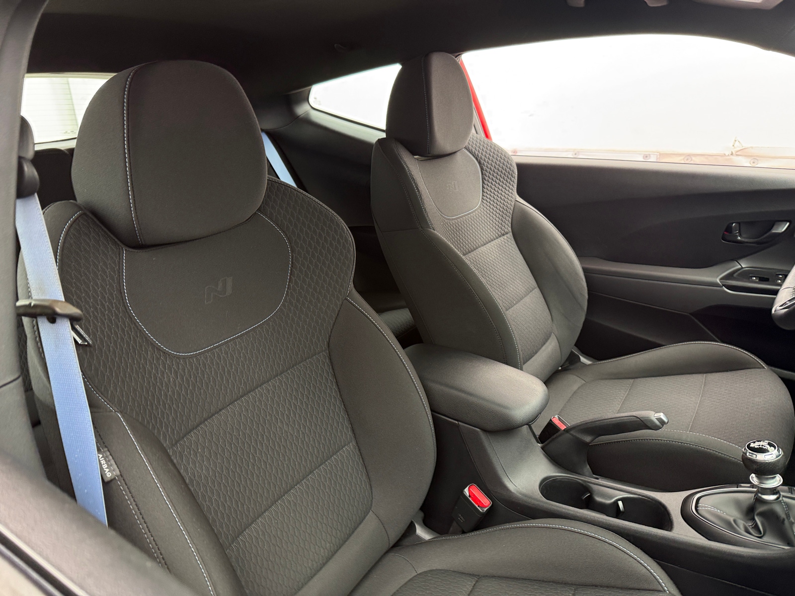 Thumbnail: 2020 Hyundai Veloster - 2