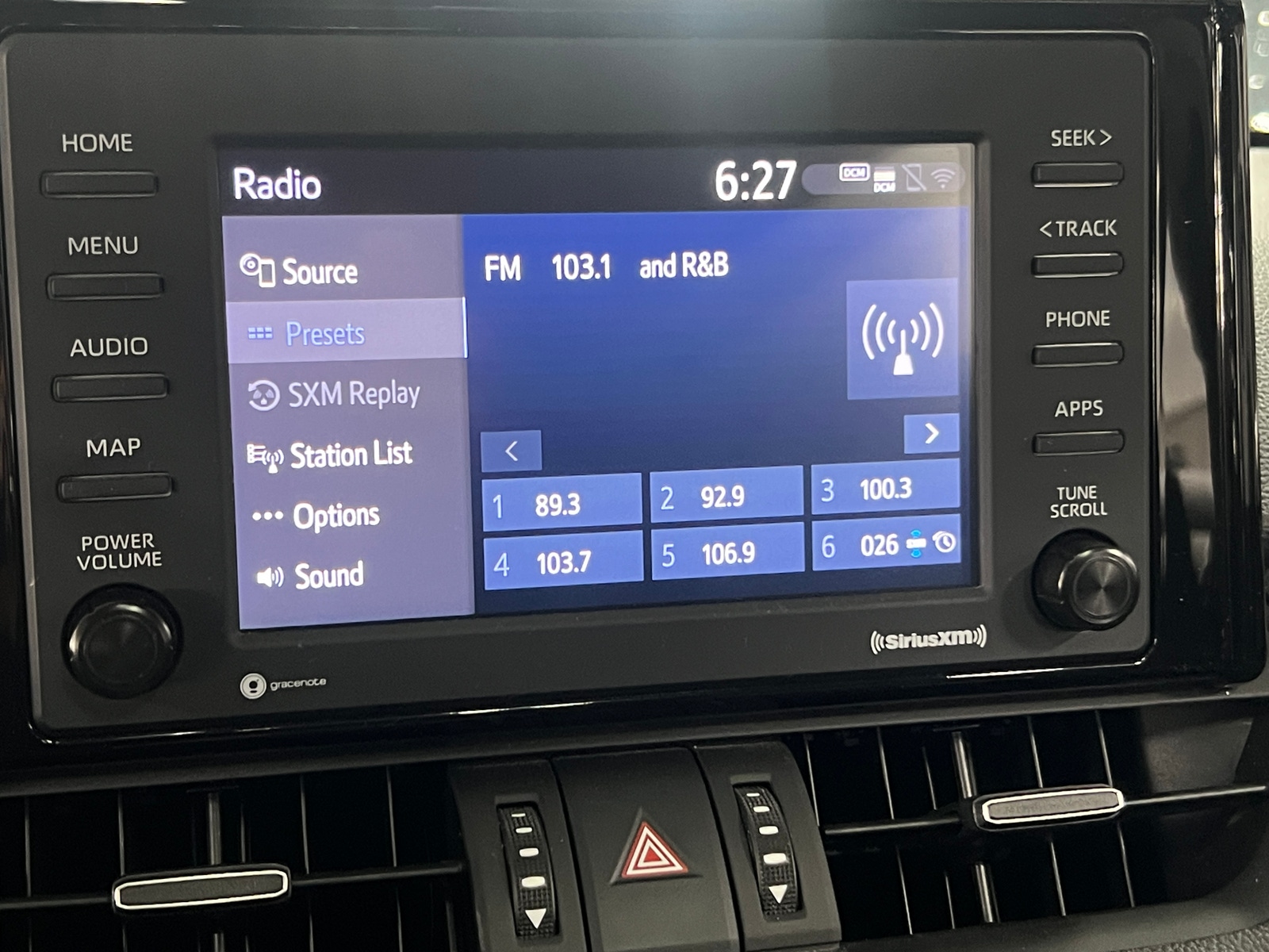 Thumbnail: 2022 Toyota RAV4 - 3