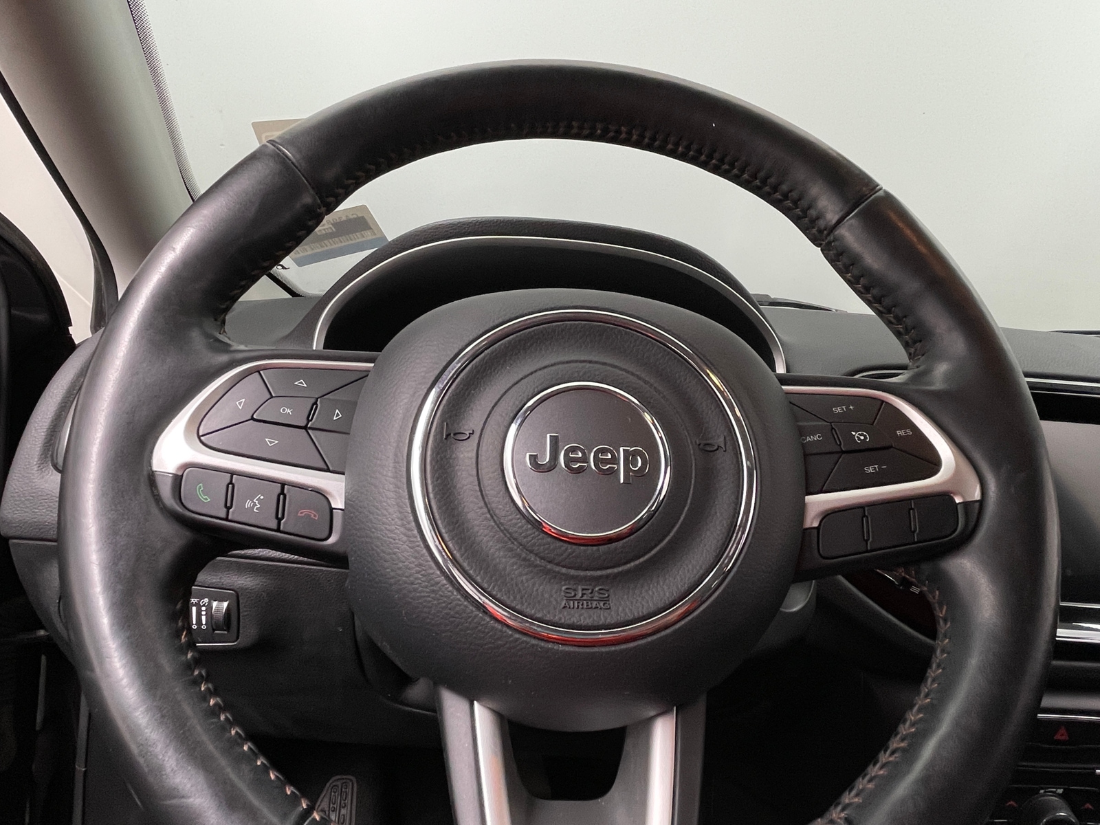 Thumbnail: 2019 Jeep Compass - 4