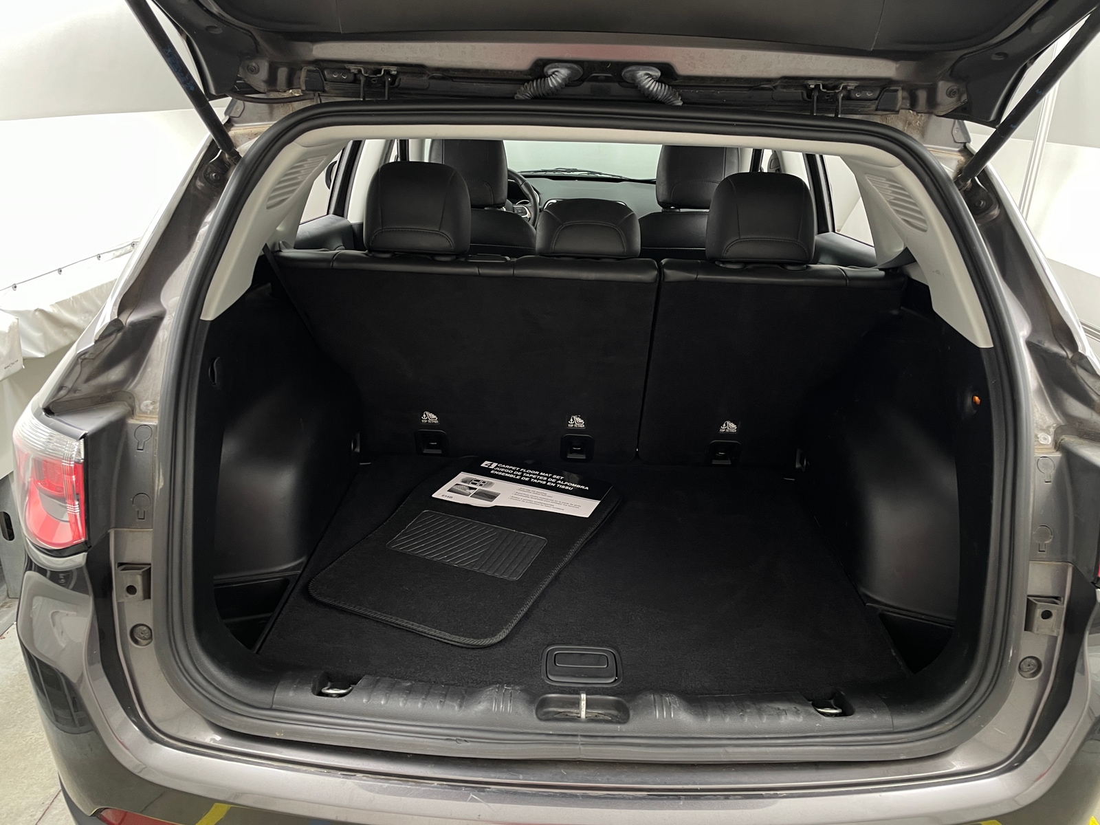 Thumbnail: 2019 Jeep Compass - 6