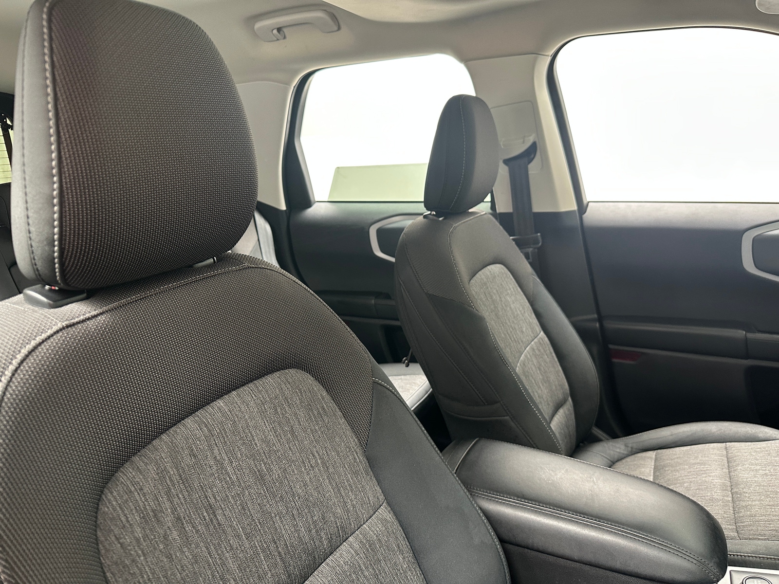 Thumbnail: 2021 Ford Bronco Sport - 2